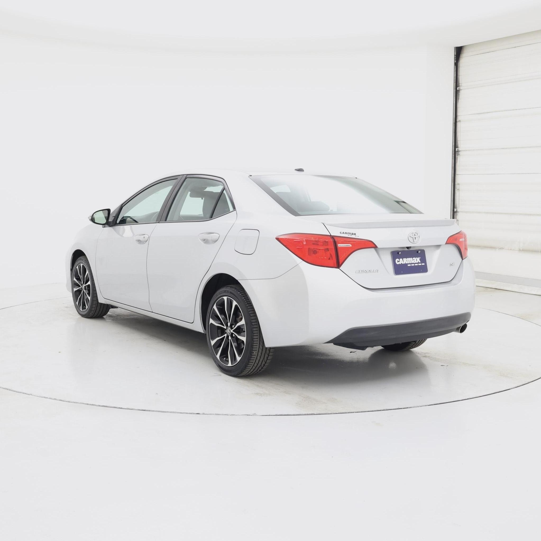 Thumbnail: 2018 Toyota Corolla - 2