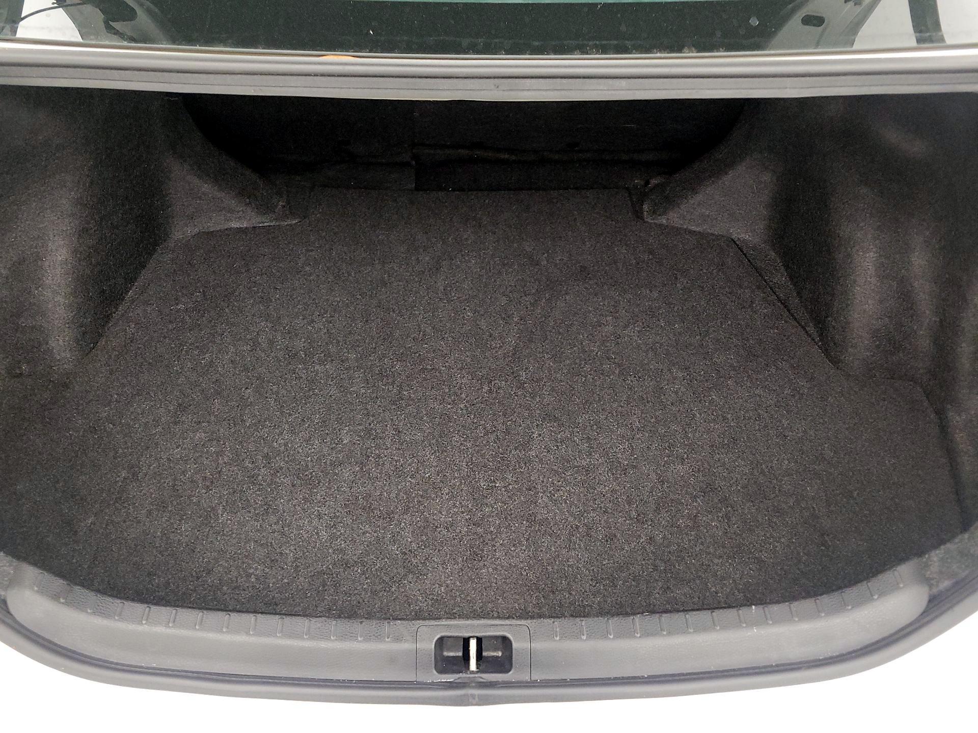 Thumbnail: 2018 Toyota Corolla - 20