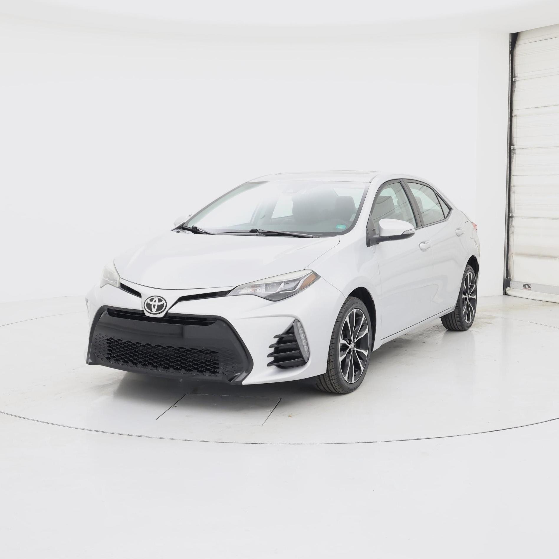 Thumbnail: 2018 Toyota Corolla - 4