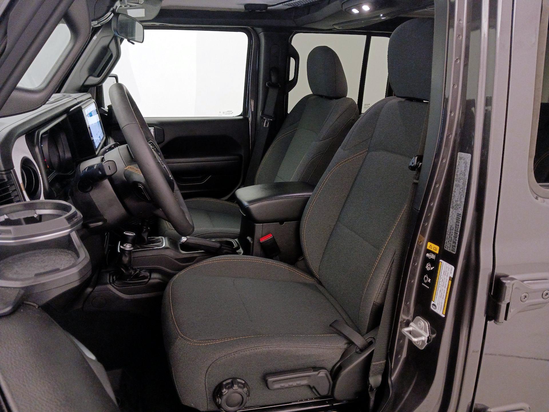 Thumbnail: 2024 Jeep Wrangler - 11