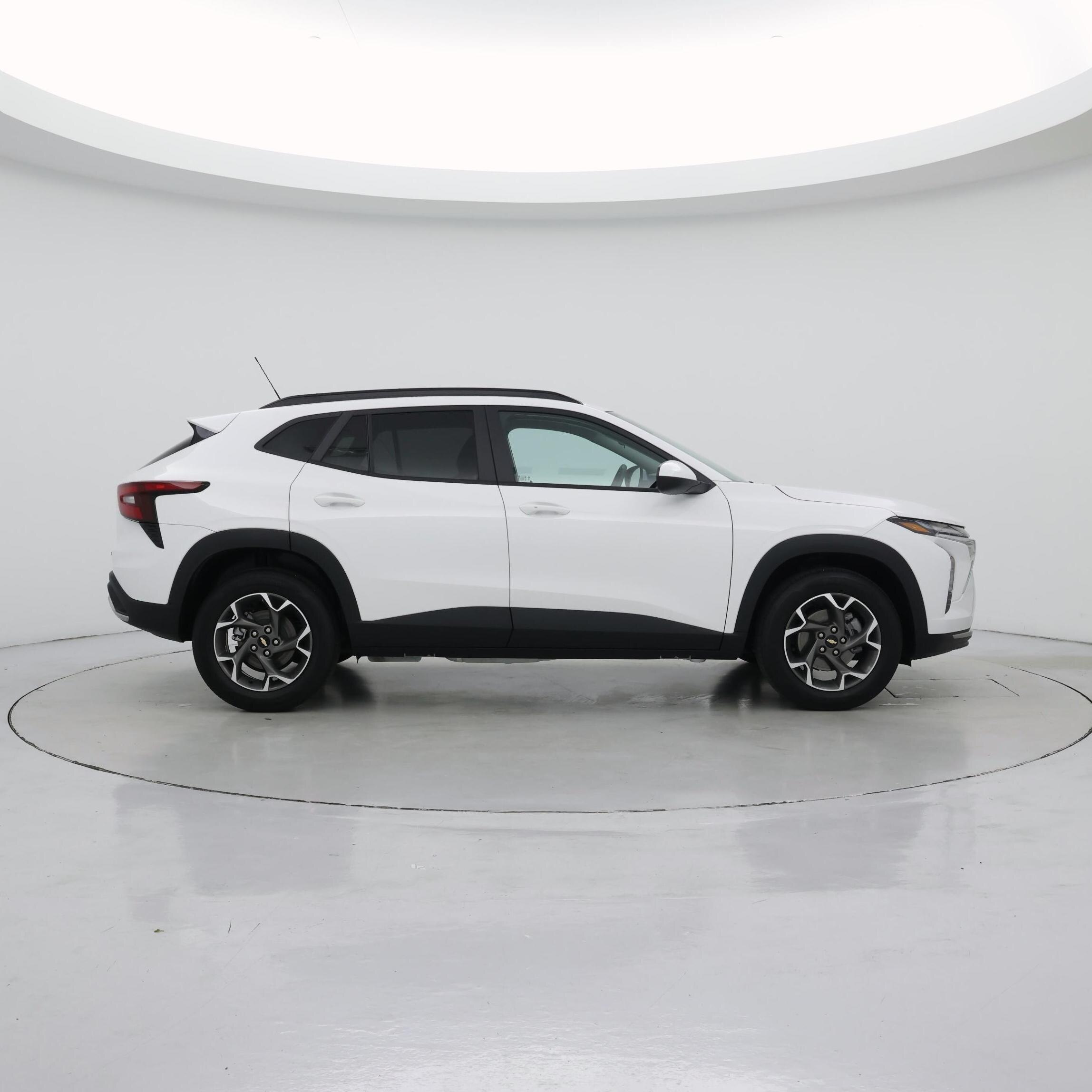 Thumbnail: 2024 Chevrolet Trax - 7