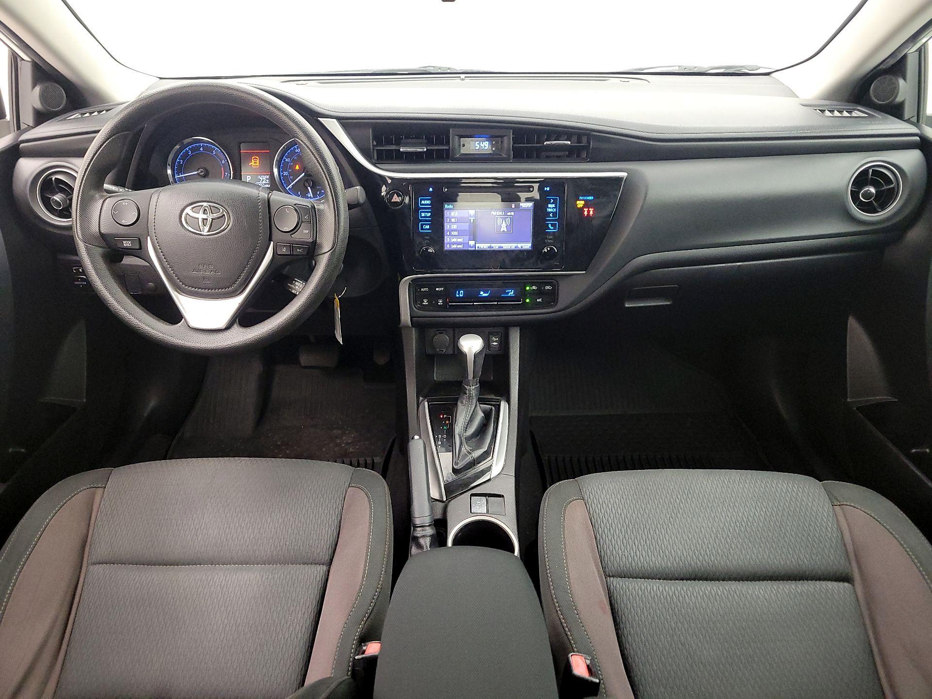 Thumbnail: 2018 Toyota Corolla - 9