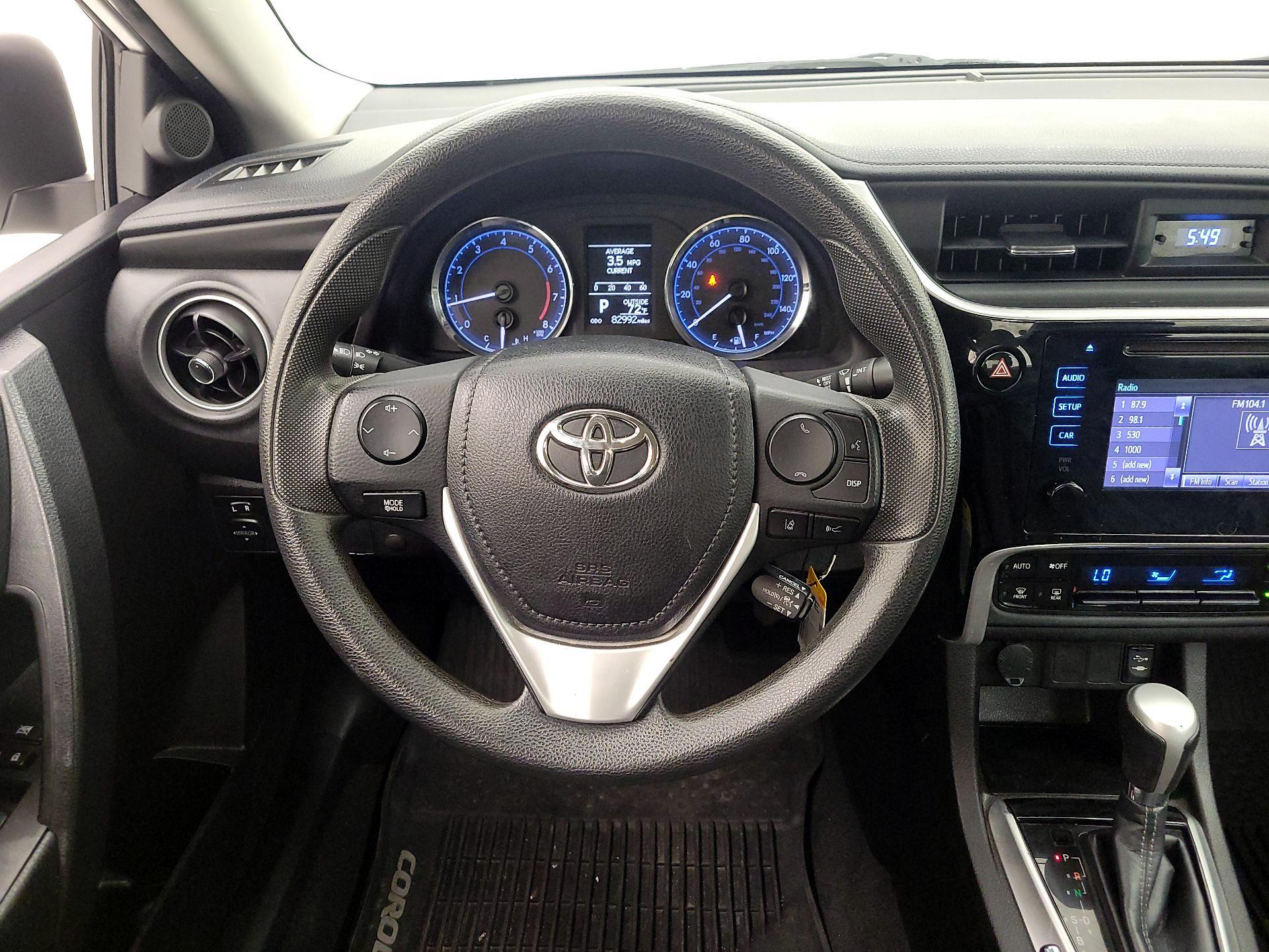 Thumbnail: 2018 Toyota Corolla - 10