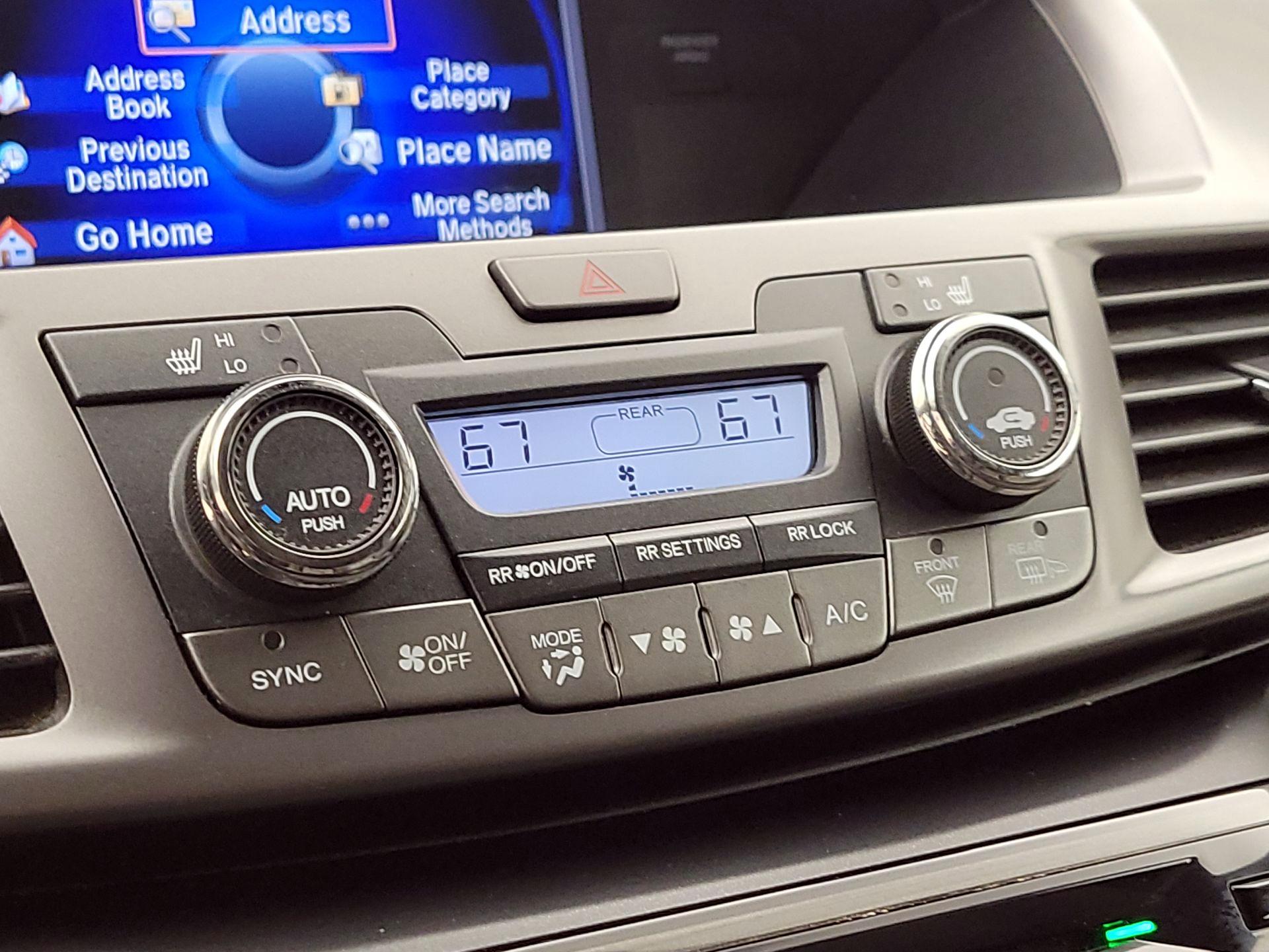 Thumbnail: 2014 Honda Odyssey - 17