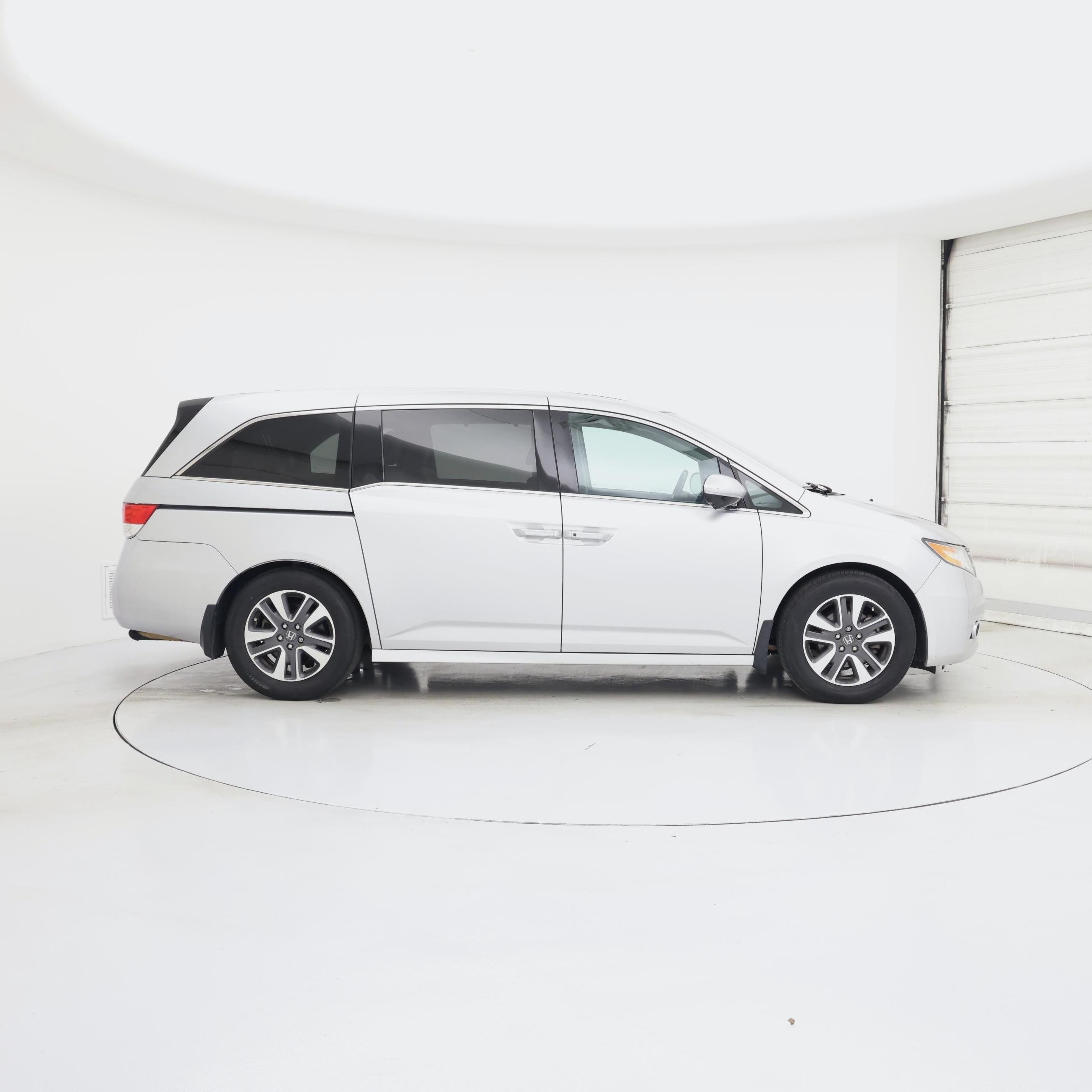 Thumbnail: 2014 Honda Odyssey - 7