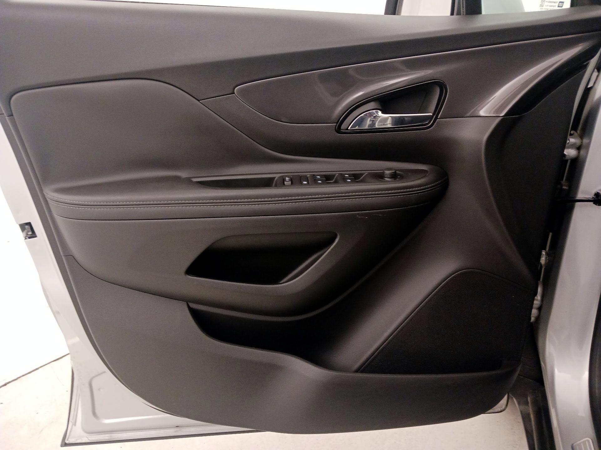 Thumbnail: 2020 Buick Encore - 12