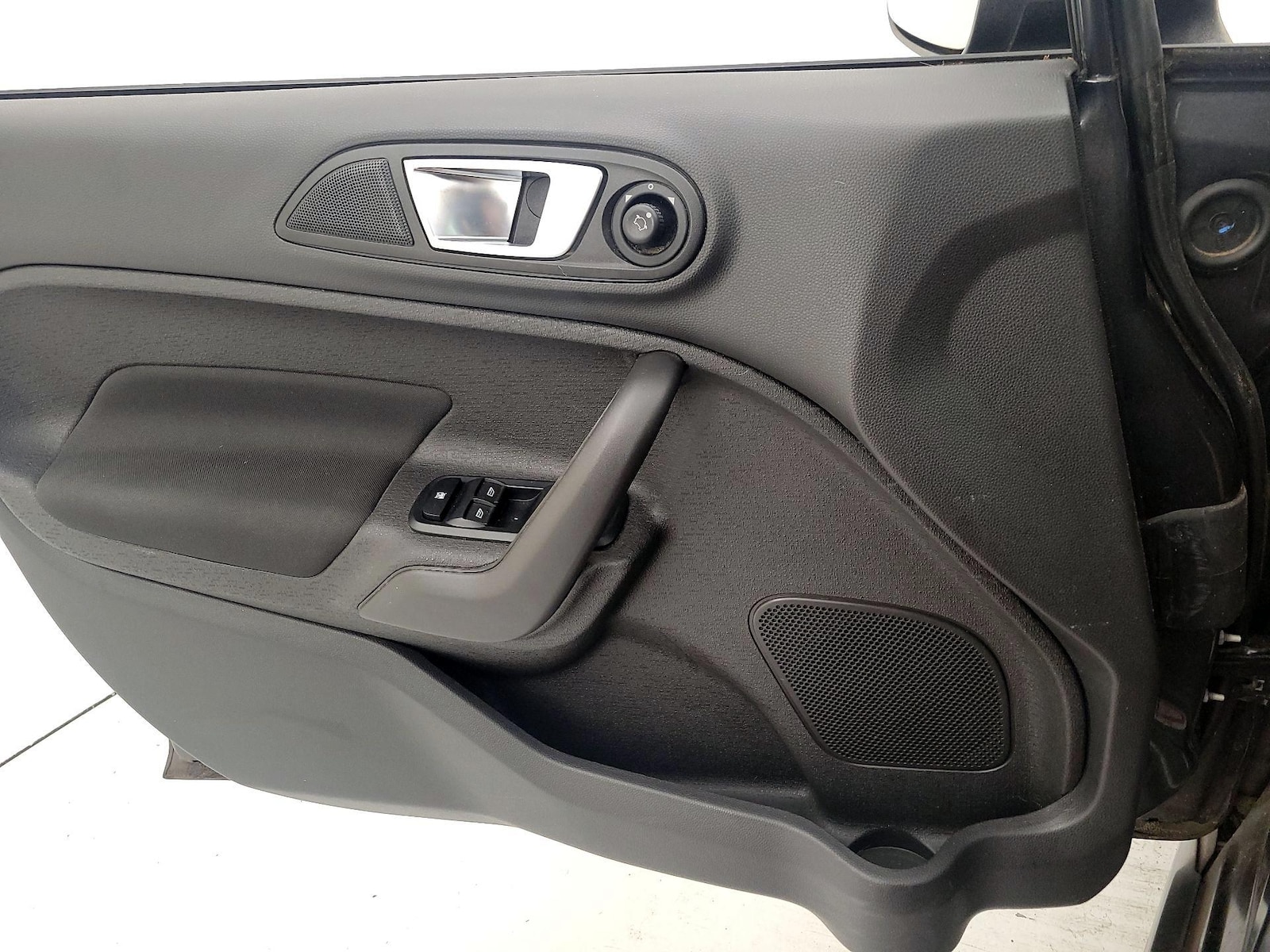 2016 Ford Fiesta ST - Photo 13