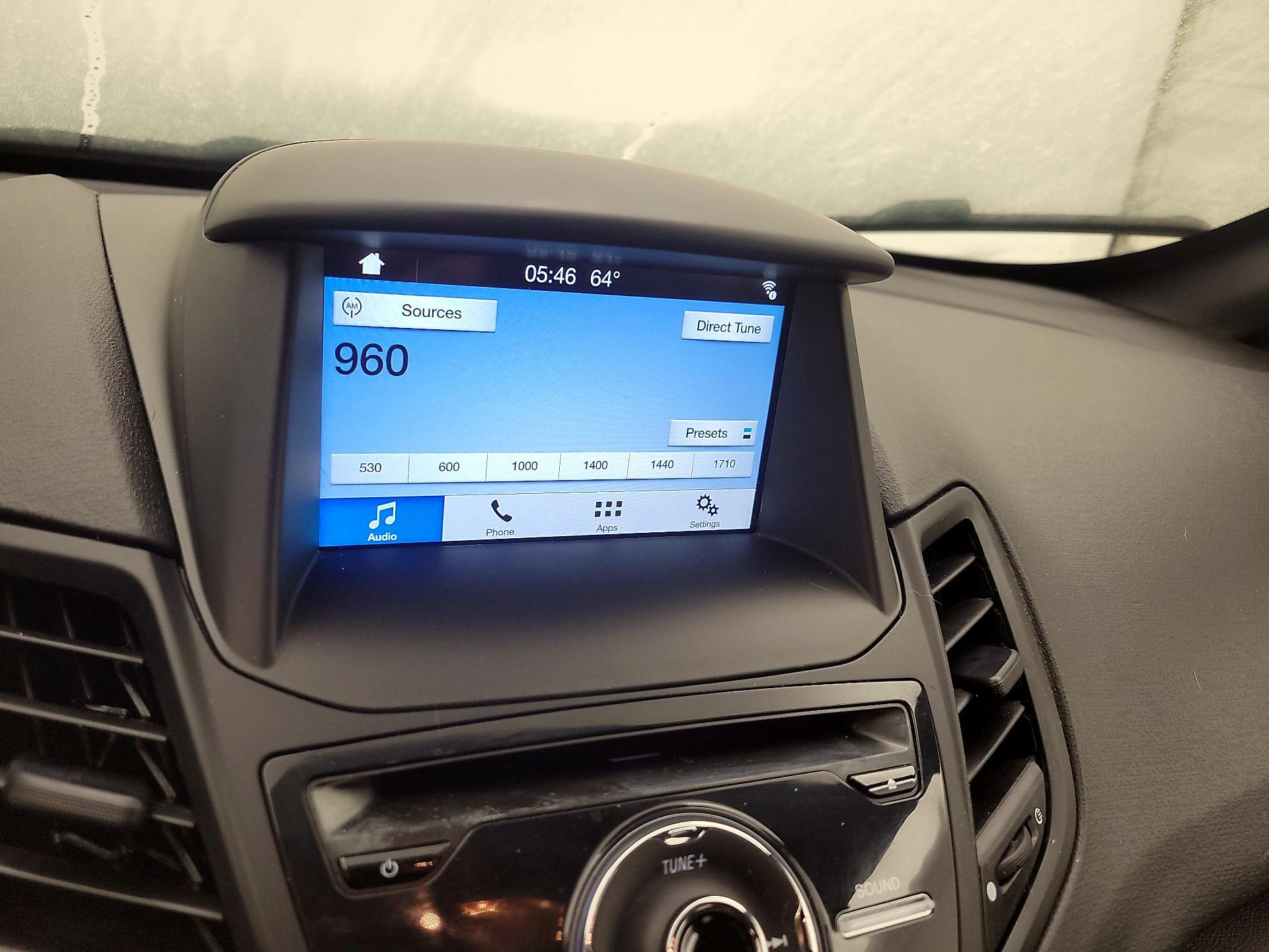 Thumbnail: 2016 Ford Fiesta - 13