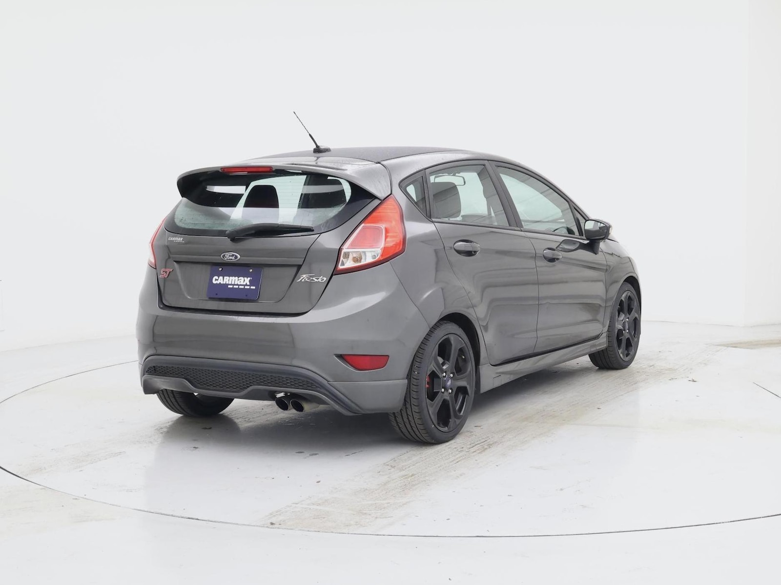 2016 Ford Fiesta ST - Photo 9