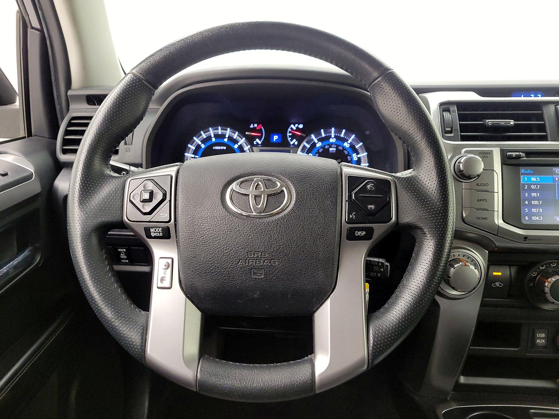 Thumbnail: 2016 Toyota 4Runner - 10