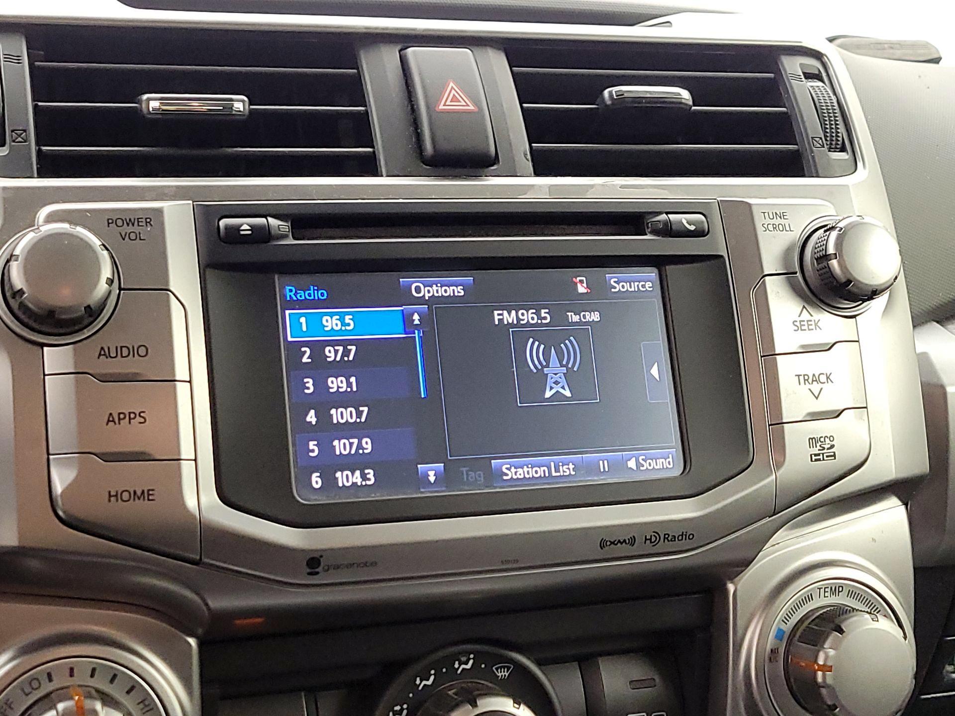 Thumbnail: 2016 Toyota 4Runner - 15