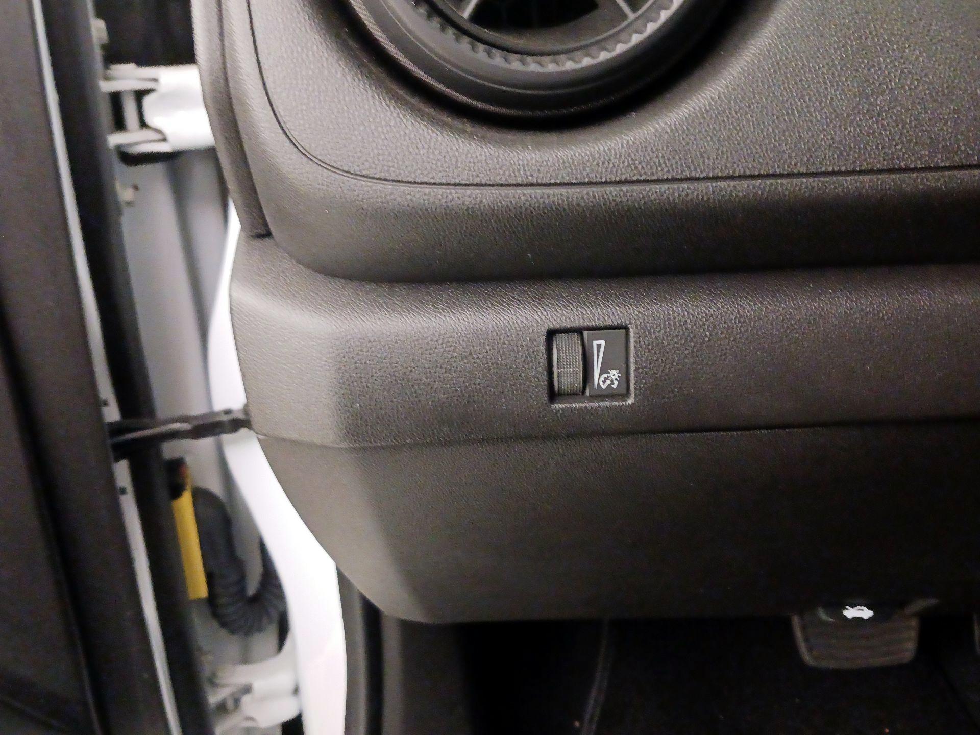 Thumbnail: 2024 Chevrolet Colorado - 13