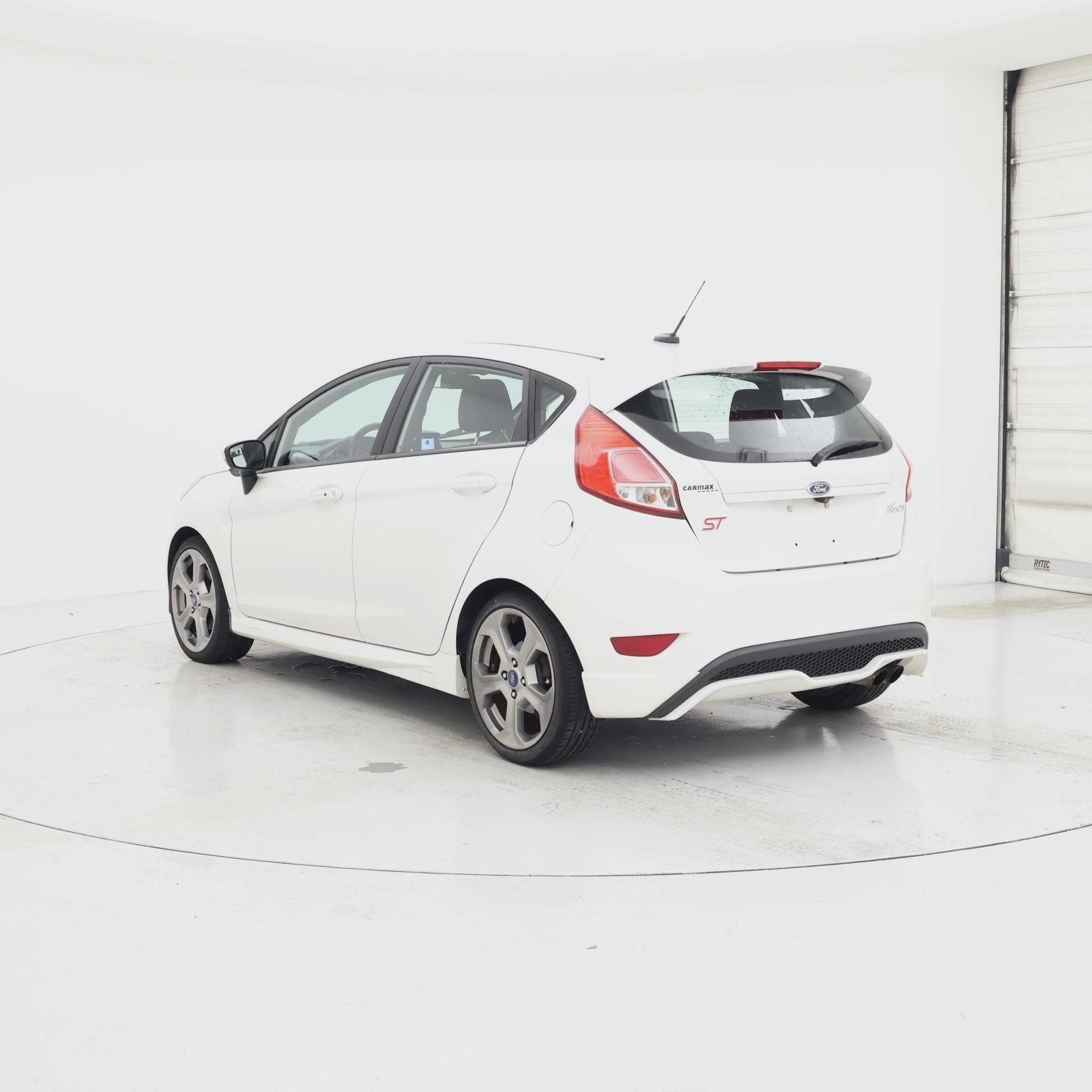 Thumbnail: 2018 Ford Fiesta - 2