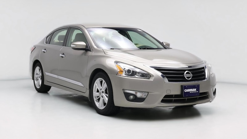 2015 Nissan Altima SL Hero Image
