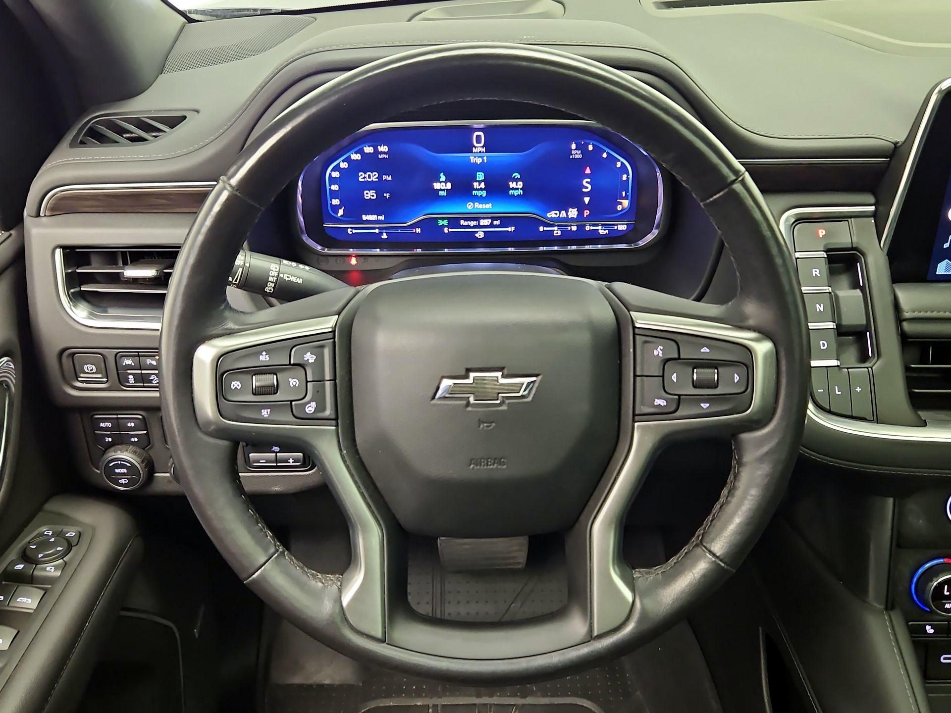 Thumbnail: 2022 Chevrolet Tahoe - 10