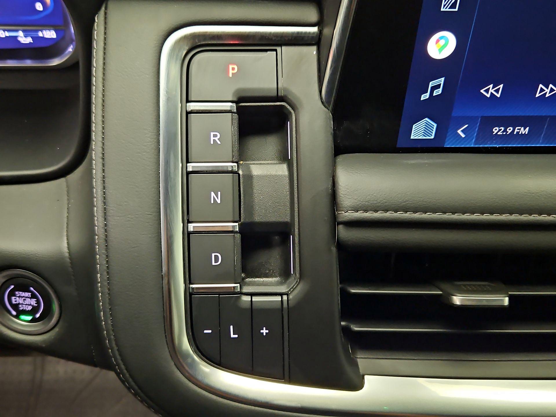 Thumbnail: 2022 Chevrolet Tahoe - 17
