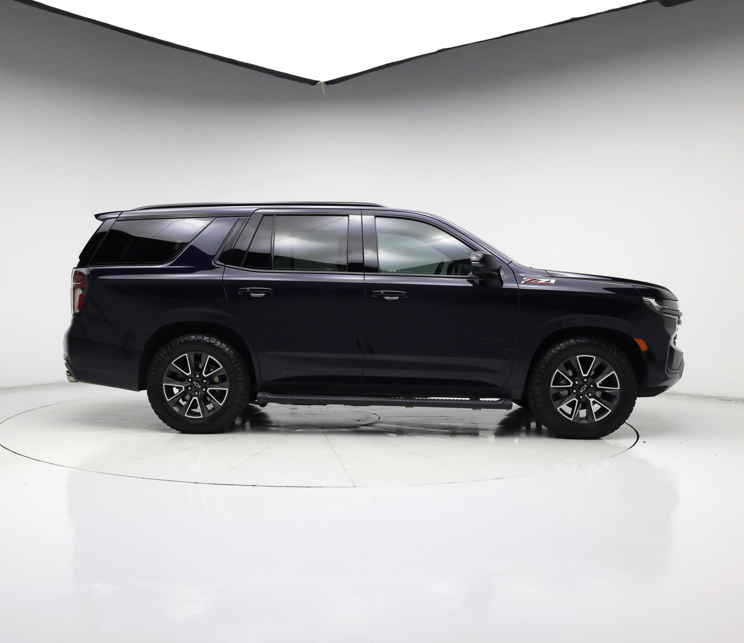 Thumbnail: 2022 Chevrolet Tahoe - 7