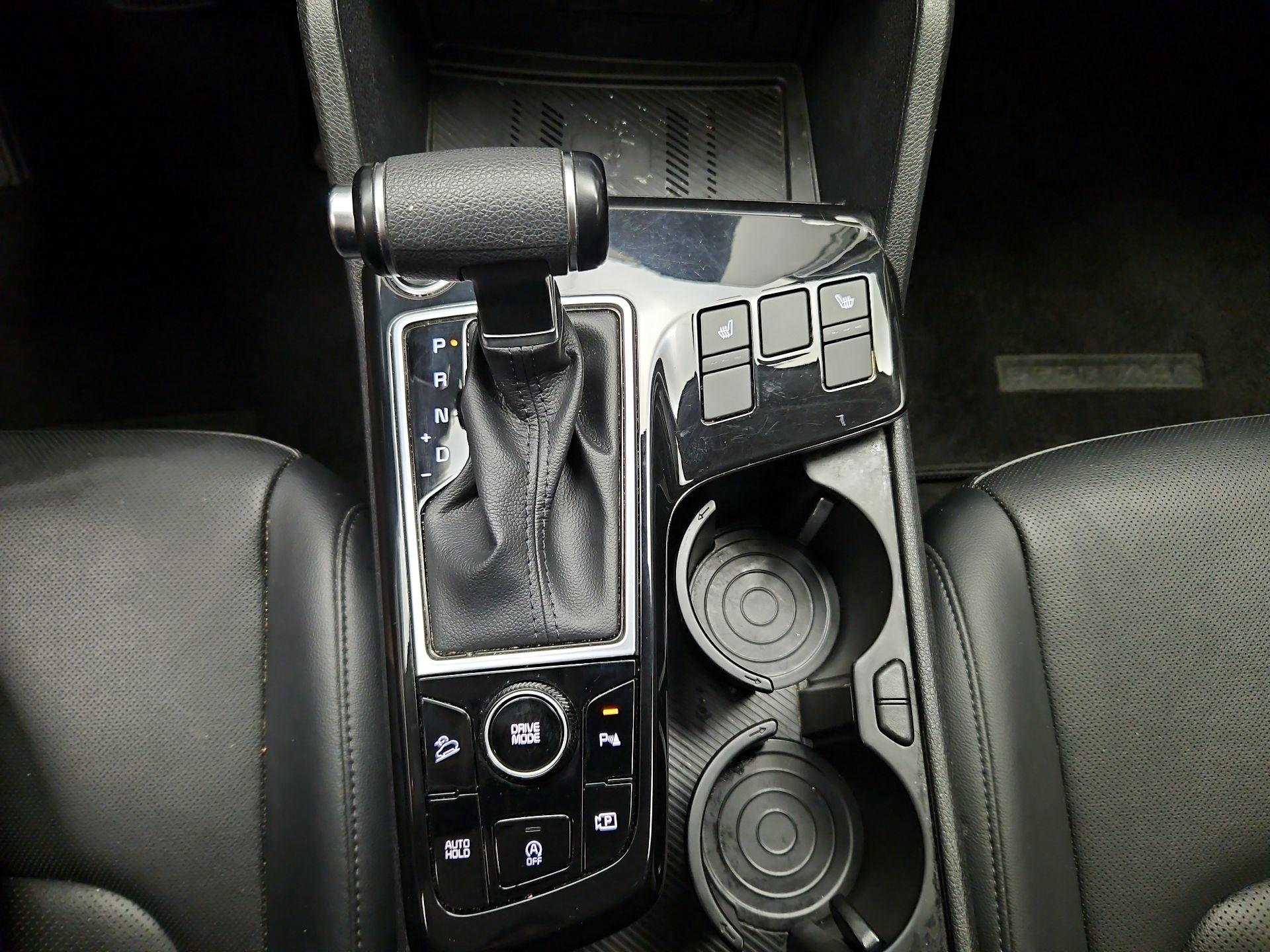 Thumbnail: 2023 Kia Sportage - 18