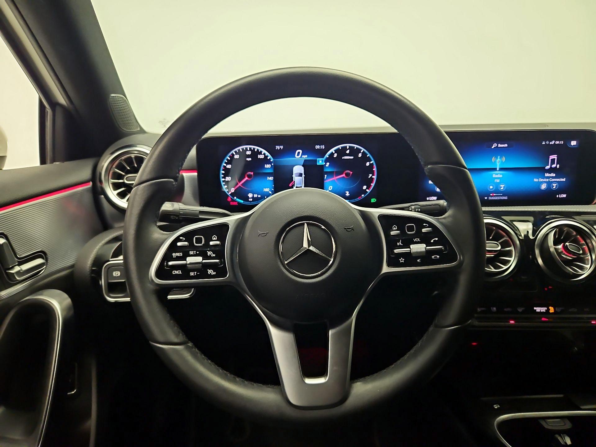 Thumbnail: 2022 Mercedes-Benz A-Class - 10