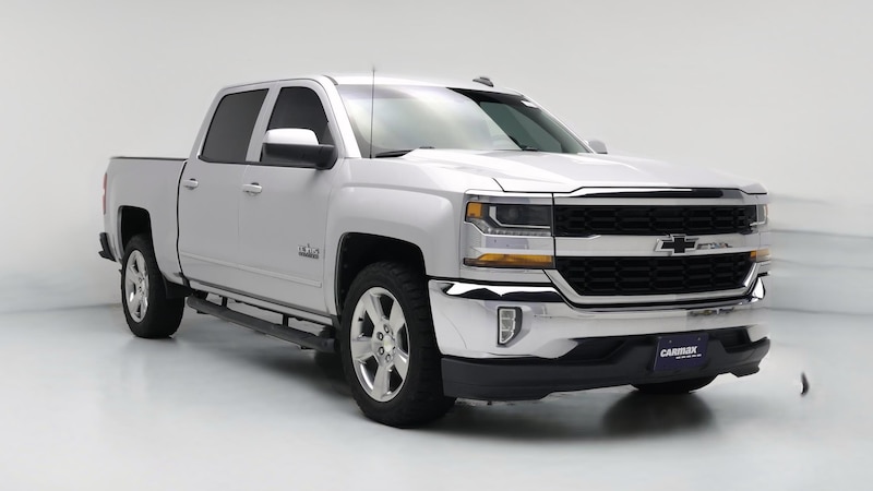 2017 Chevrolet Silverado 1500 LT Hero Image