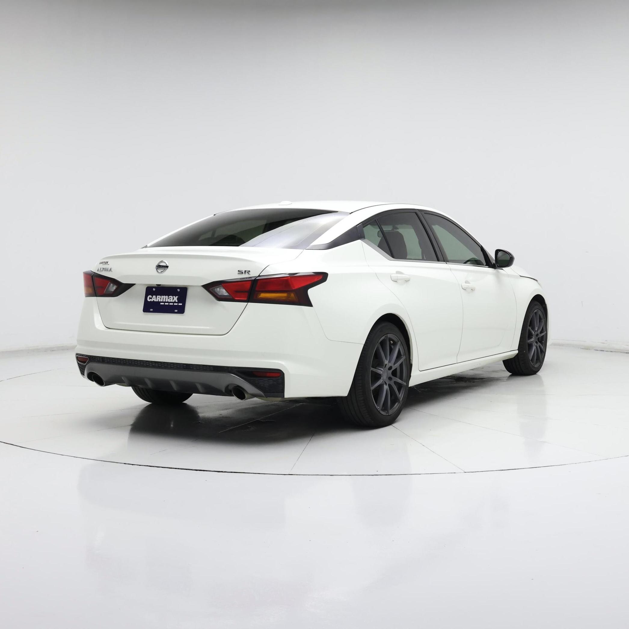 Thumbnail: 2019 Nissan Altima - 8