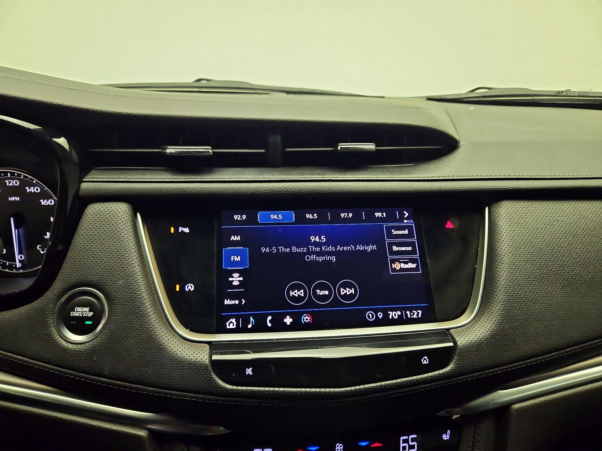 Thumbnail: 2022 Cadillac XT5 - 14