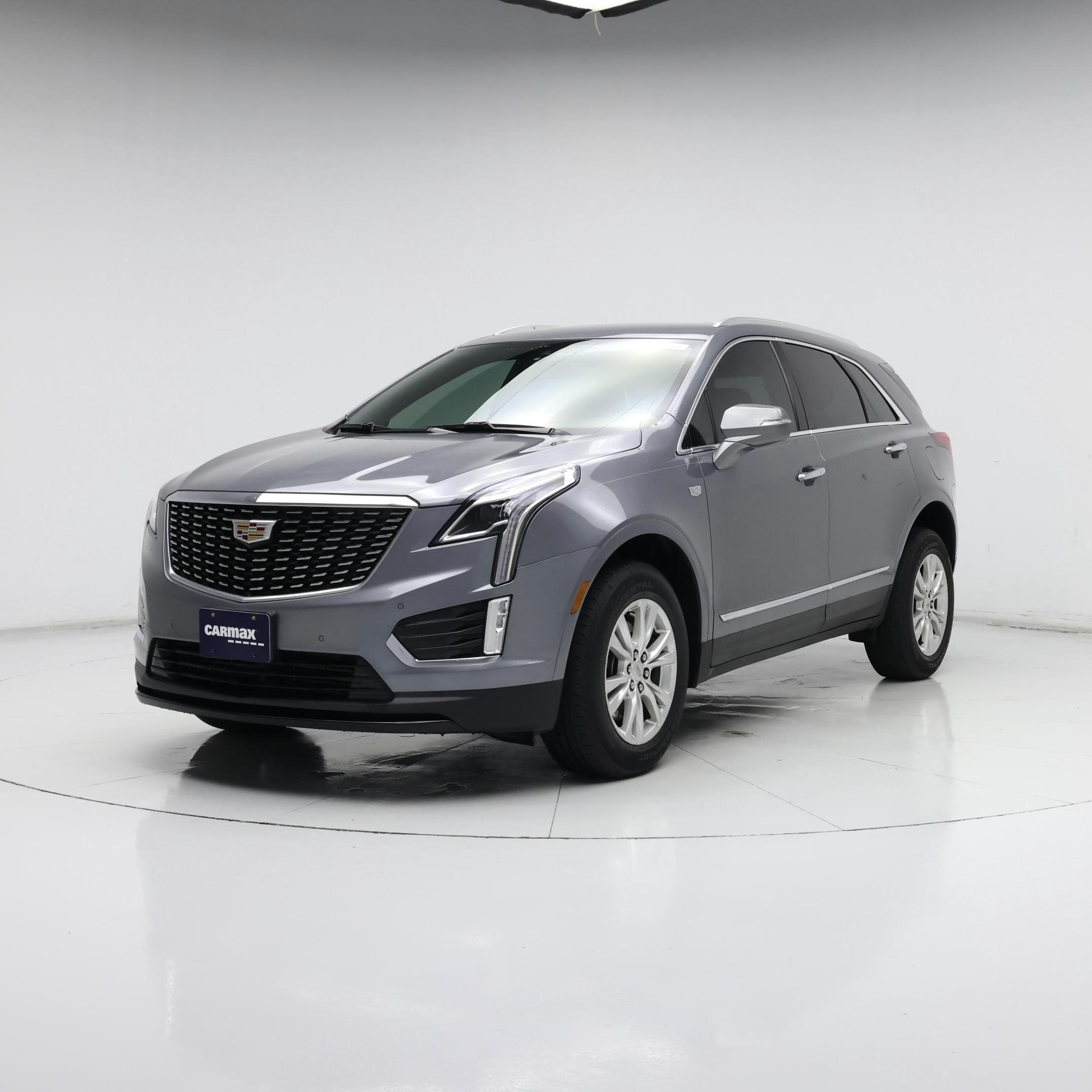 Thumbnail: 2022 Cadillac XT5 - 4