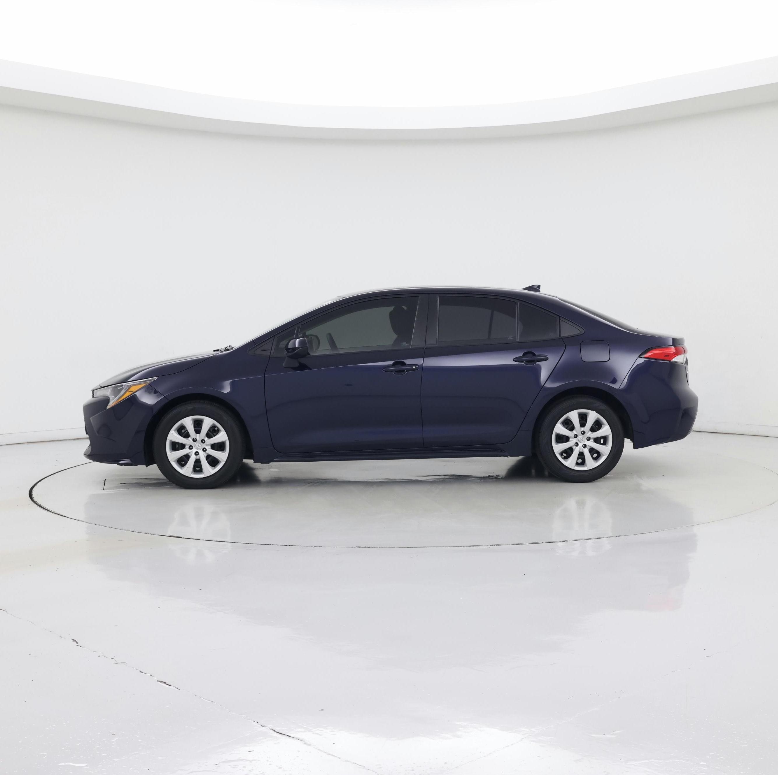 Thumbnail: 2022 Toyota Corolla - 3