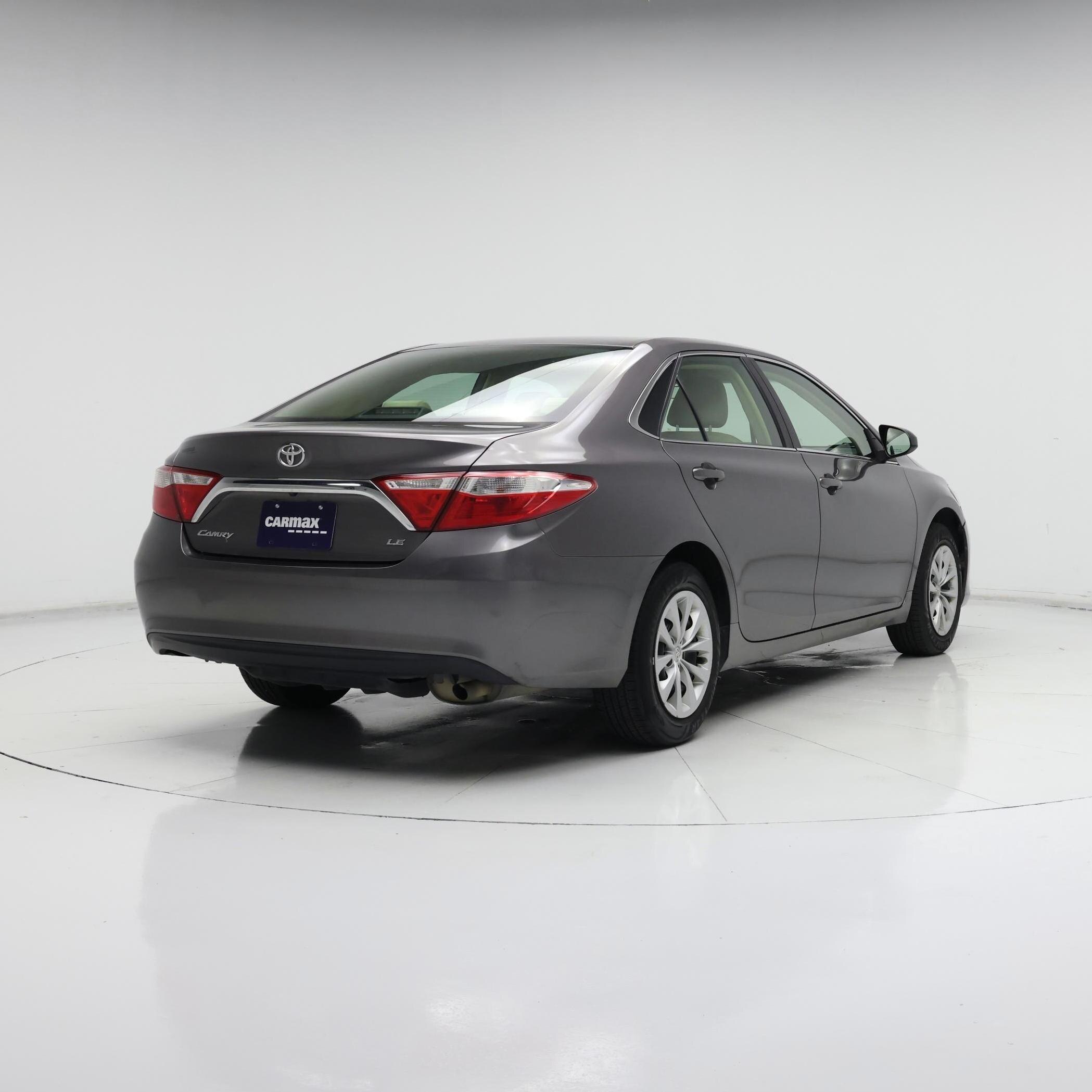 Thumbnail: 2017 Toyota Camry - 8