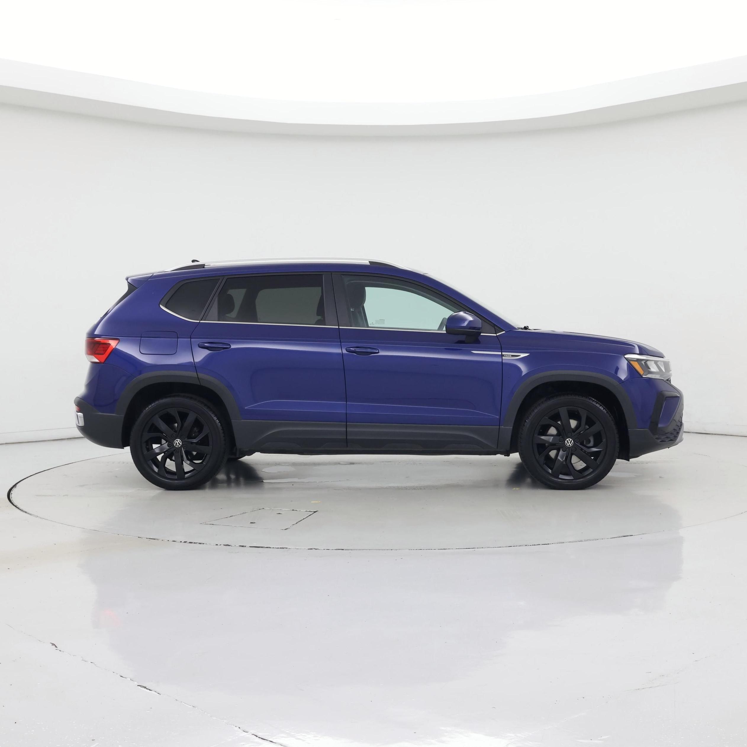 Thumbnail: 2023 Volkswagen Taos - 7