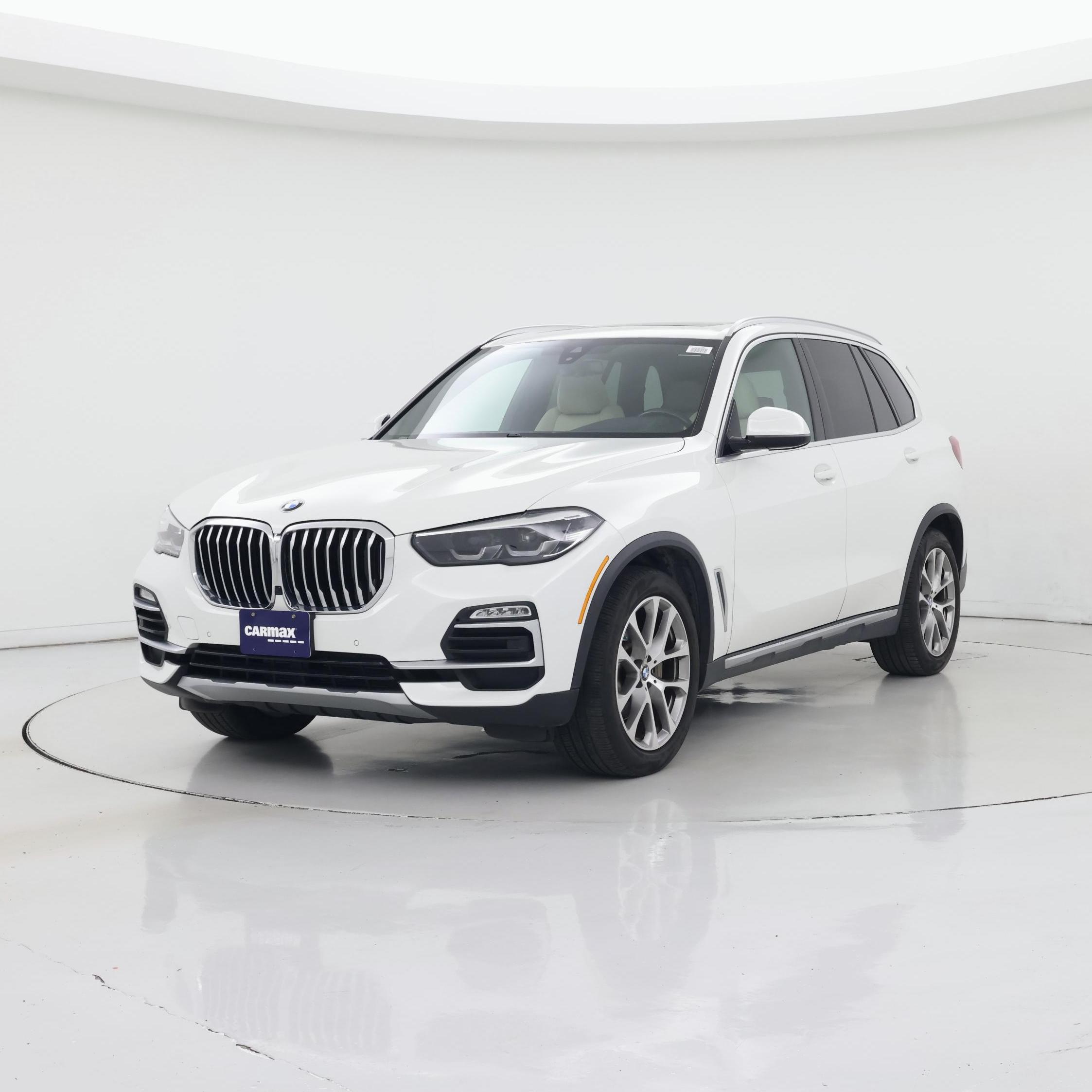 Thumbnail: 2021 BMW X5 - 4