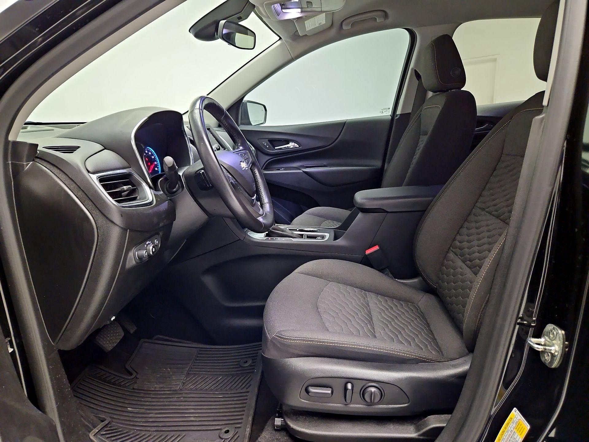 Thumbnail: 2021 Chevrolet Equinox - 11