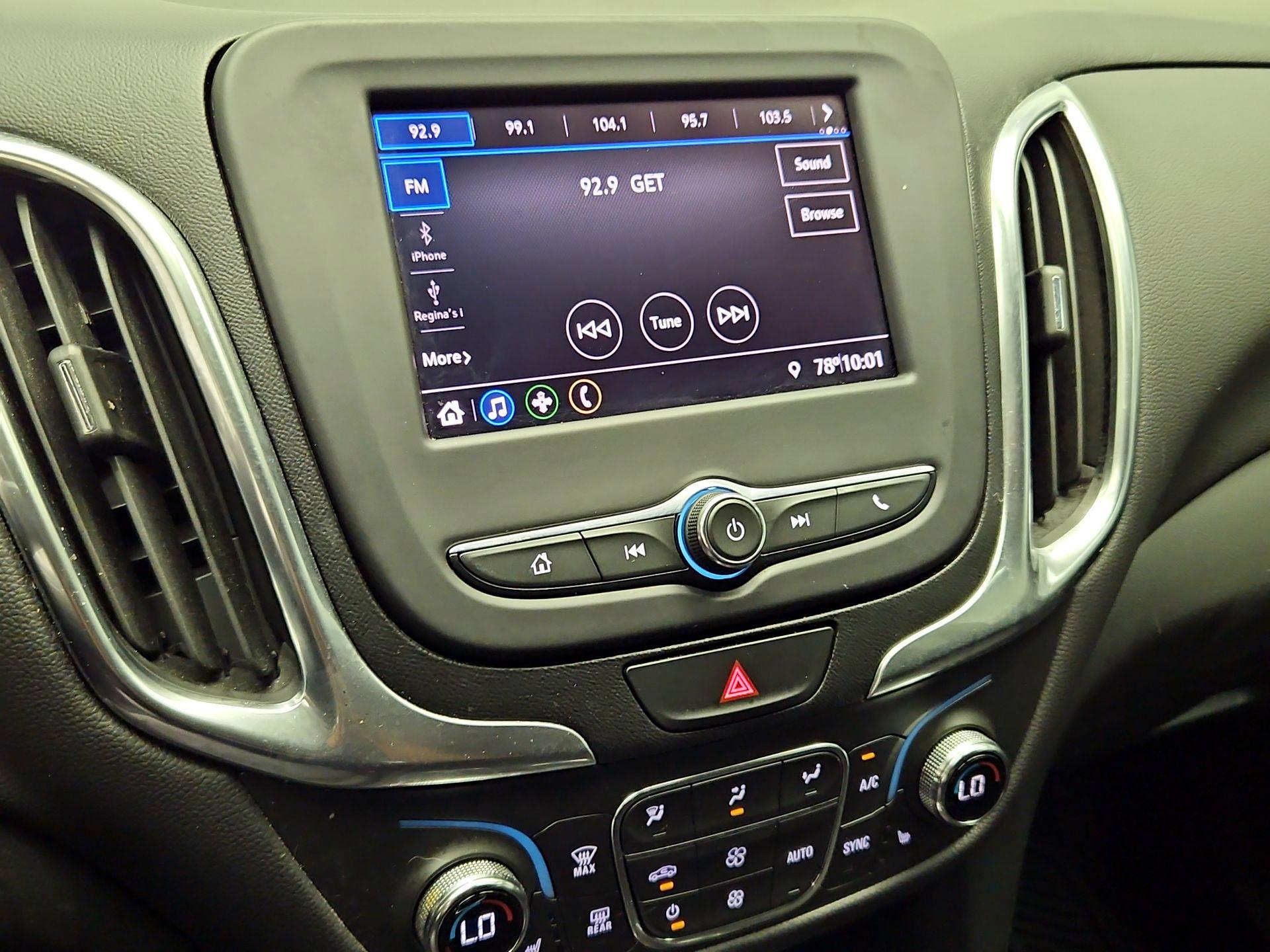 Thumbnail: 2021 Chevrolet Equinox - 15