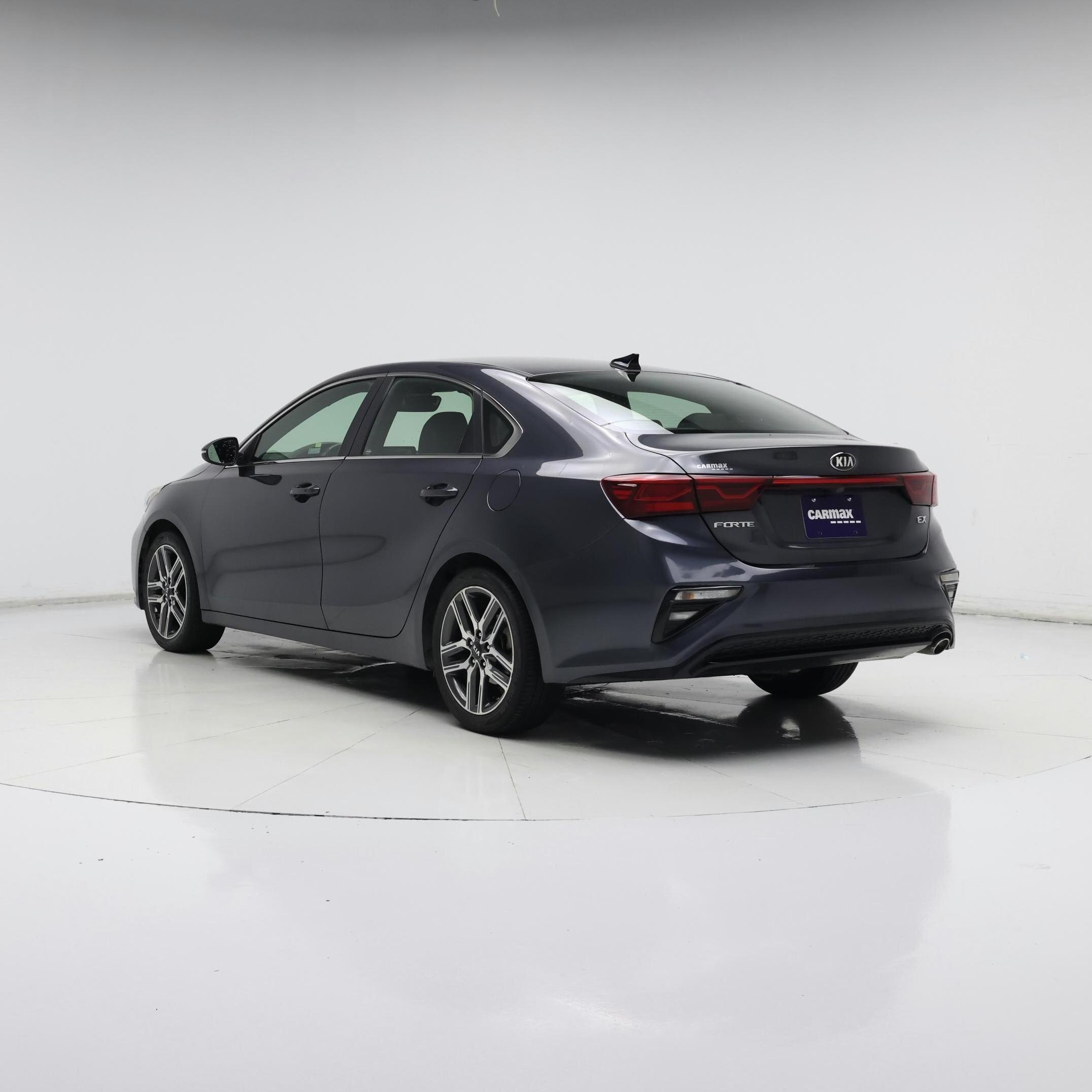 Thumbnail: 2019 Kia Forte - 2