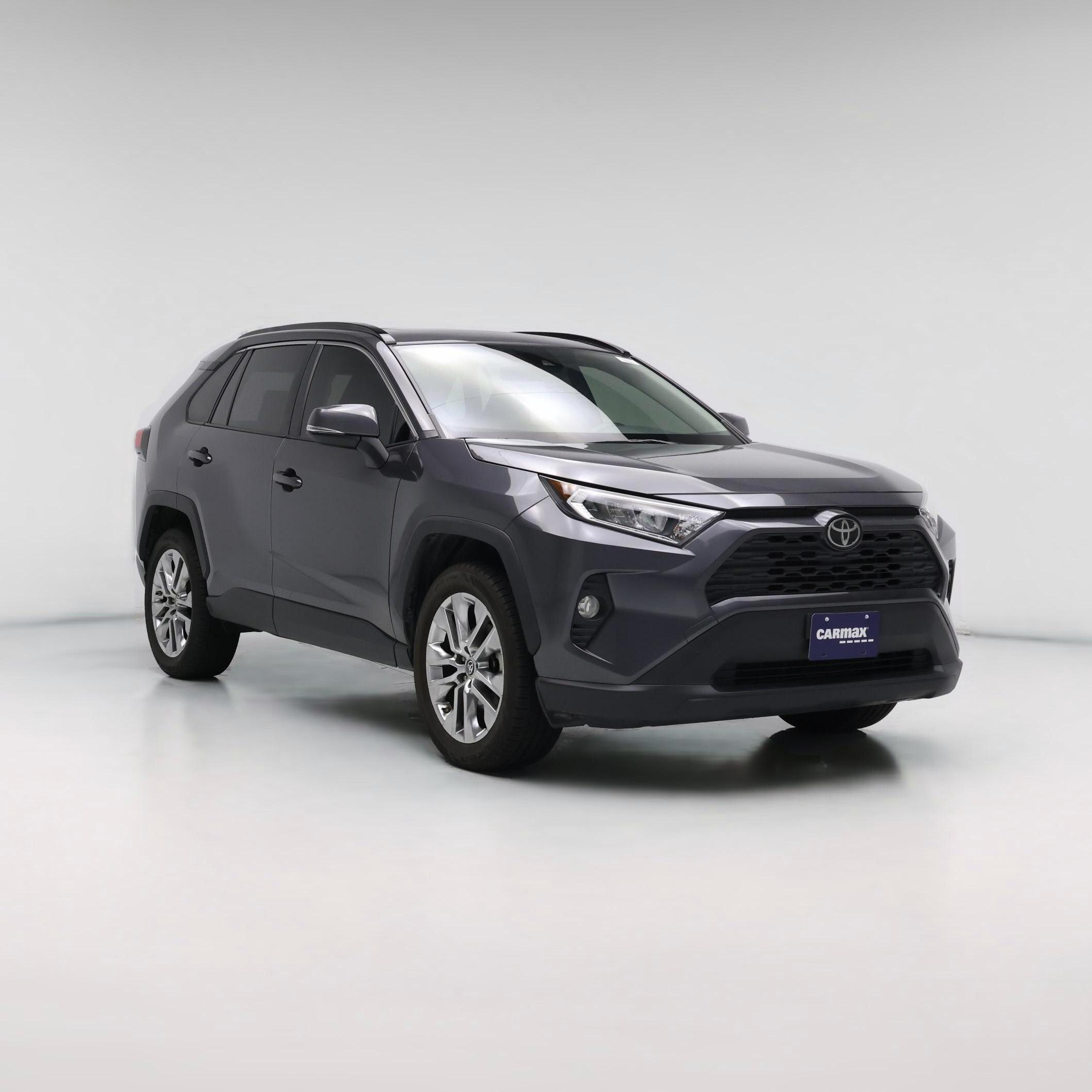 Thumbnail: 2019 Toyota RAV4 - 1