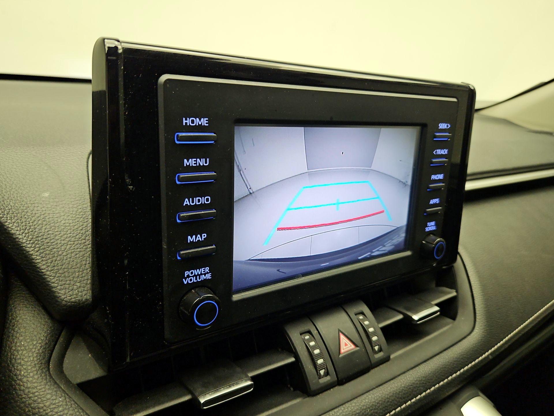 Thumbnail: 2019 Toyota RAV4 - 14