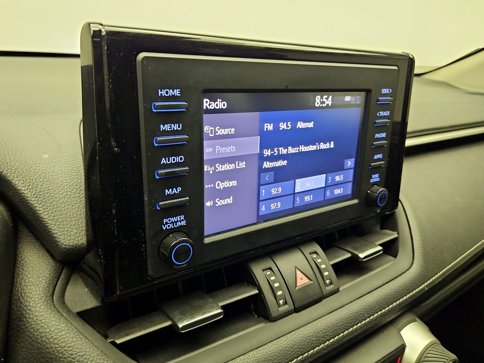 Thumbnail: 2019 Toyota RAV4 - 15