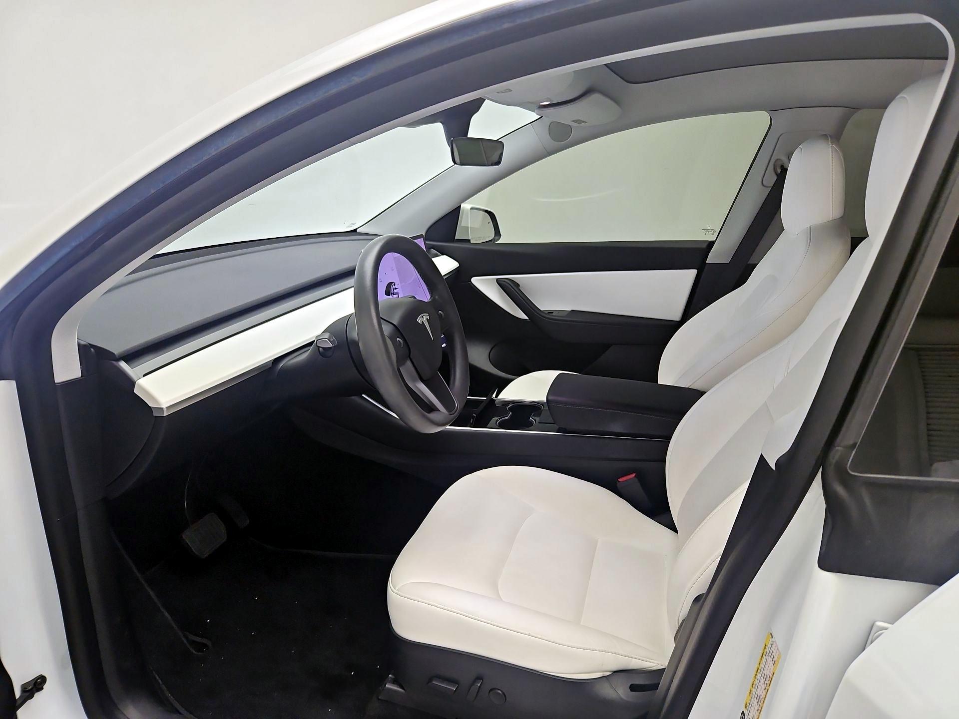 Thumbnail: 2020 Tesla Model Y - 11