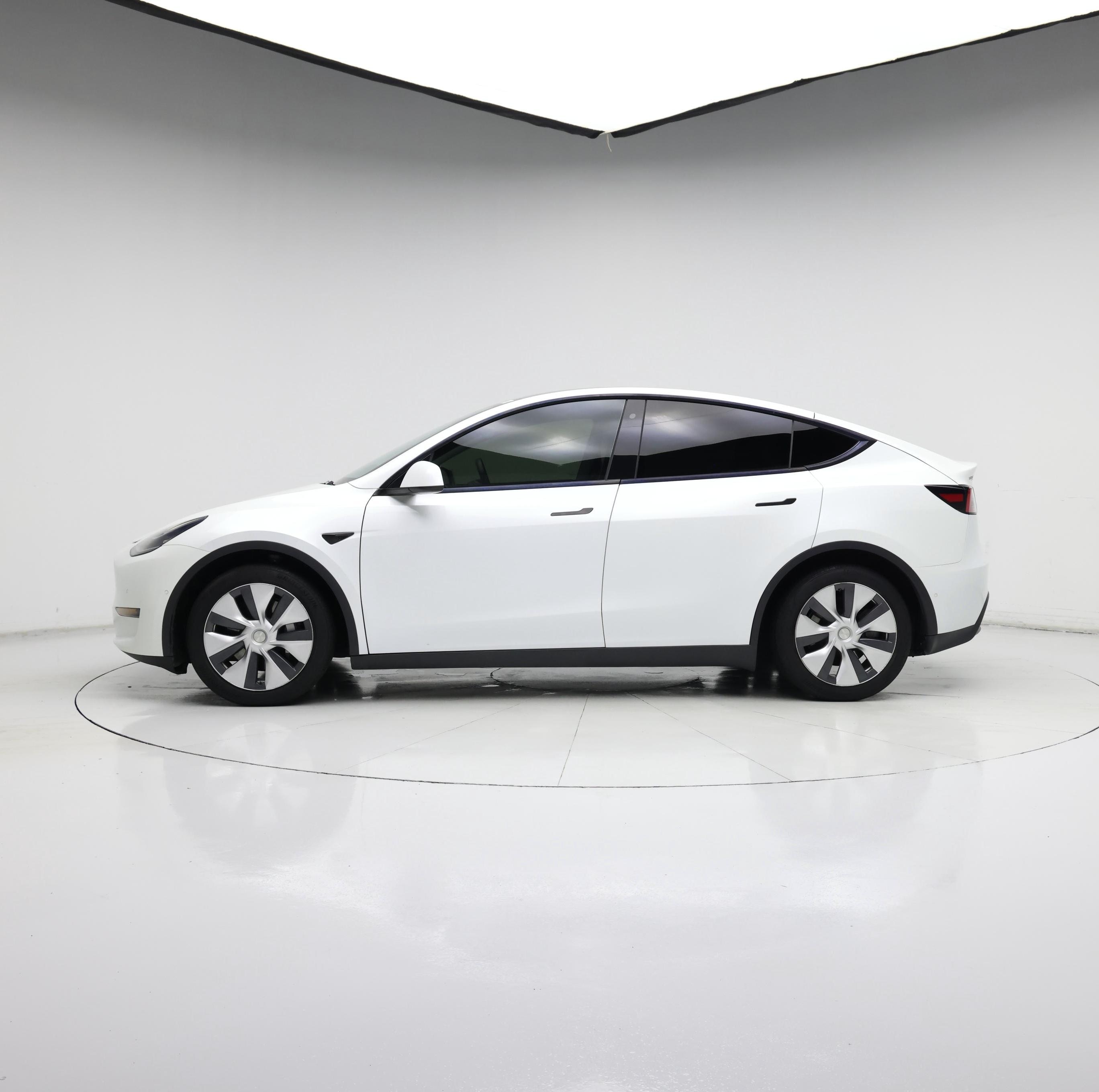 Thumbnail: 2020 Tesla Model Y - 3