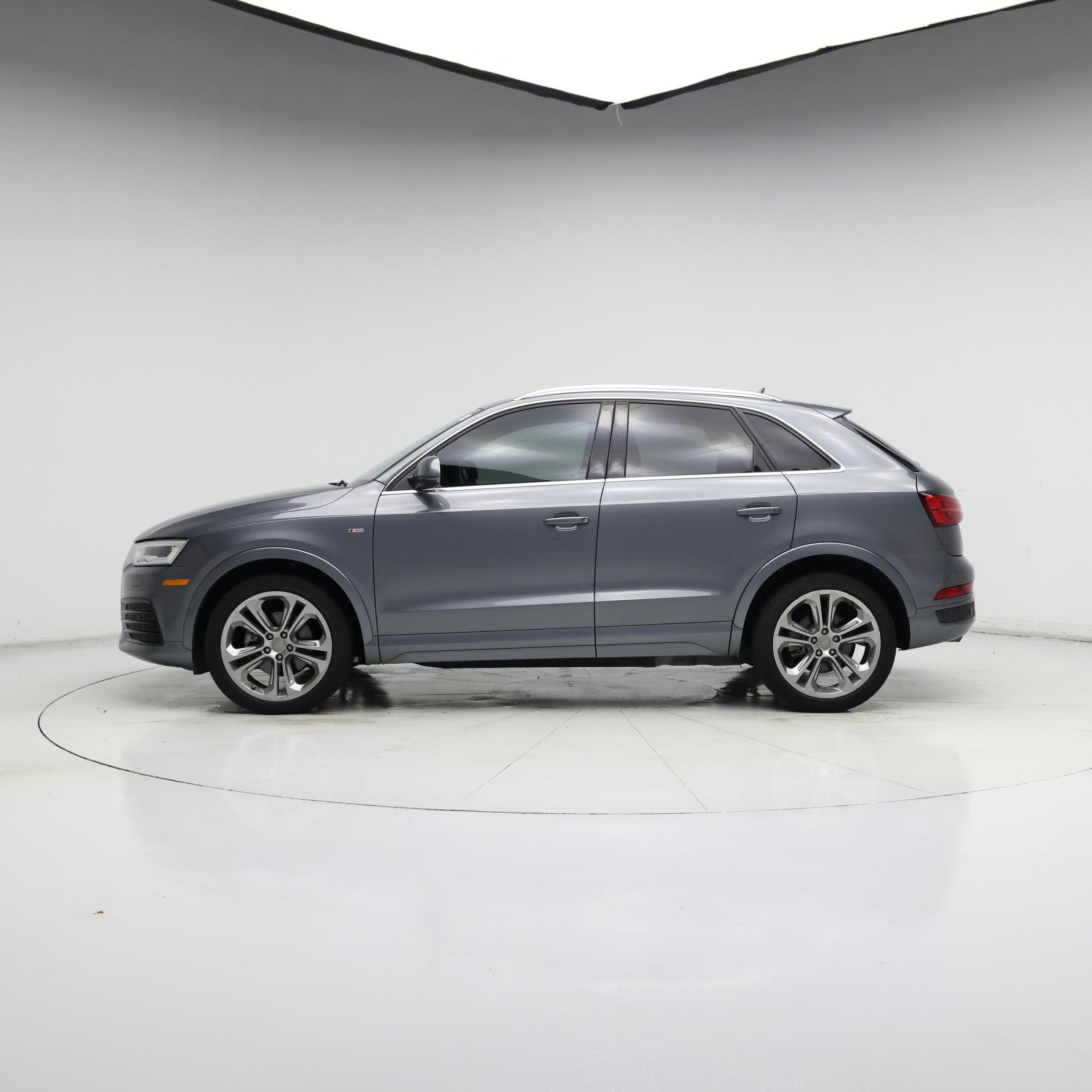 Thumbnail: 2016 Audi Q3 - 3