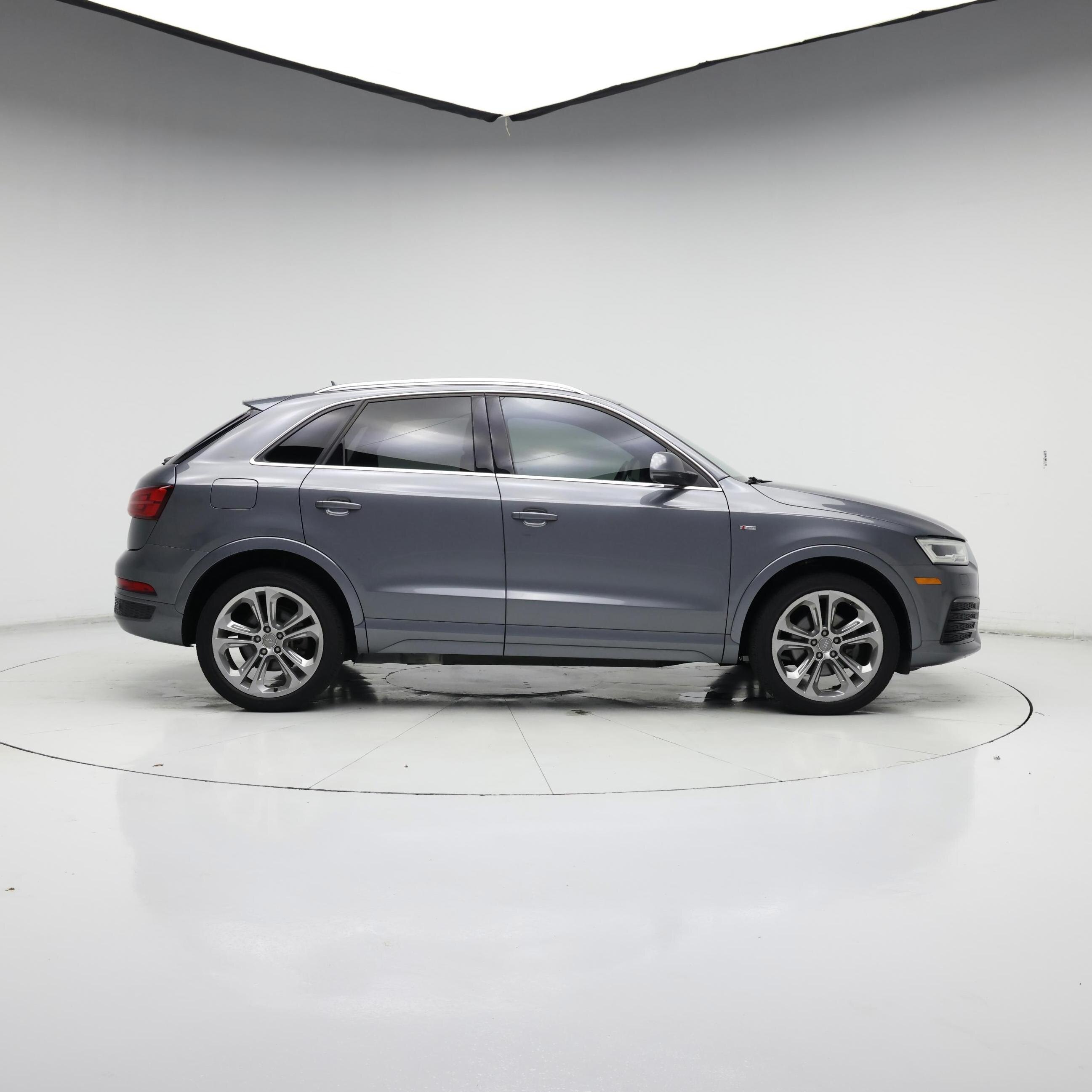 Thumbnail: 2016 Audi Q3 - 7