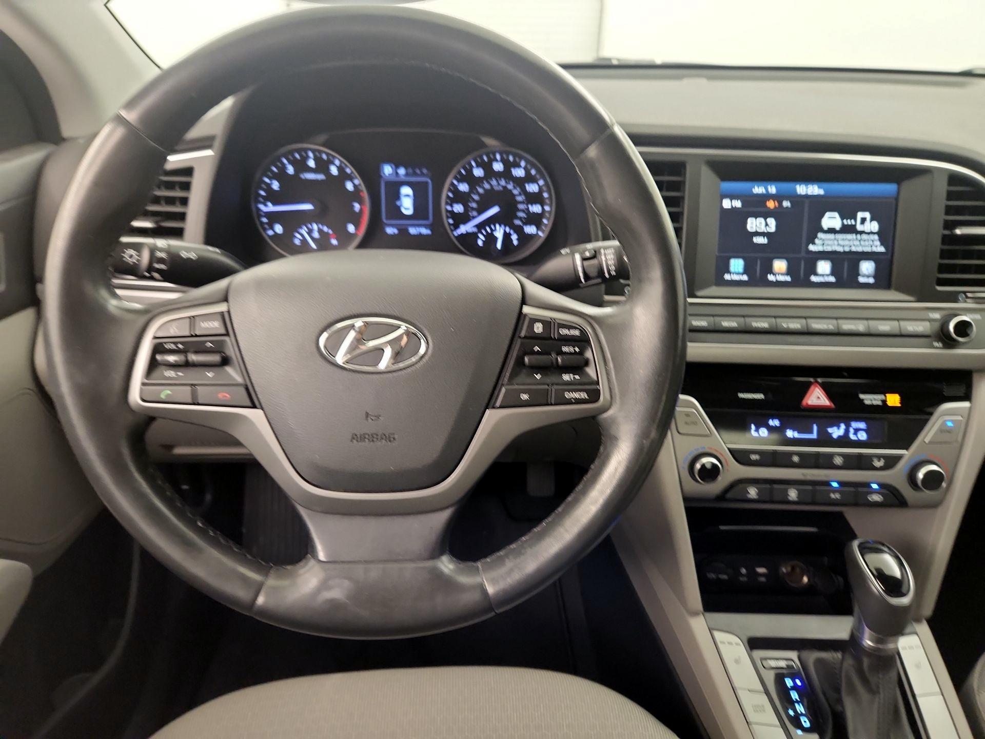 Thumbnail: 2017 Hyundai Elantra - 10