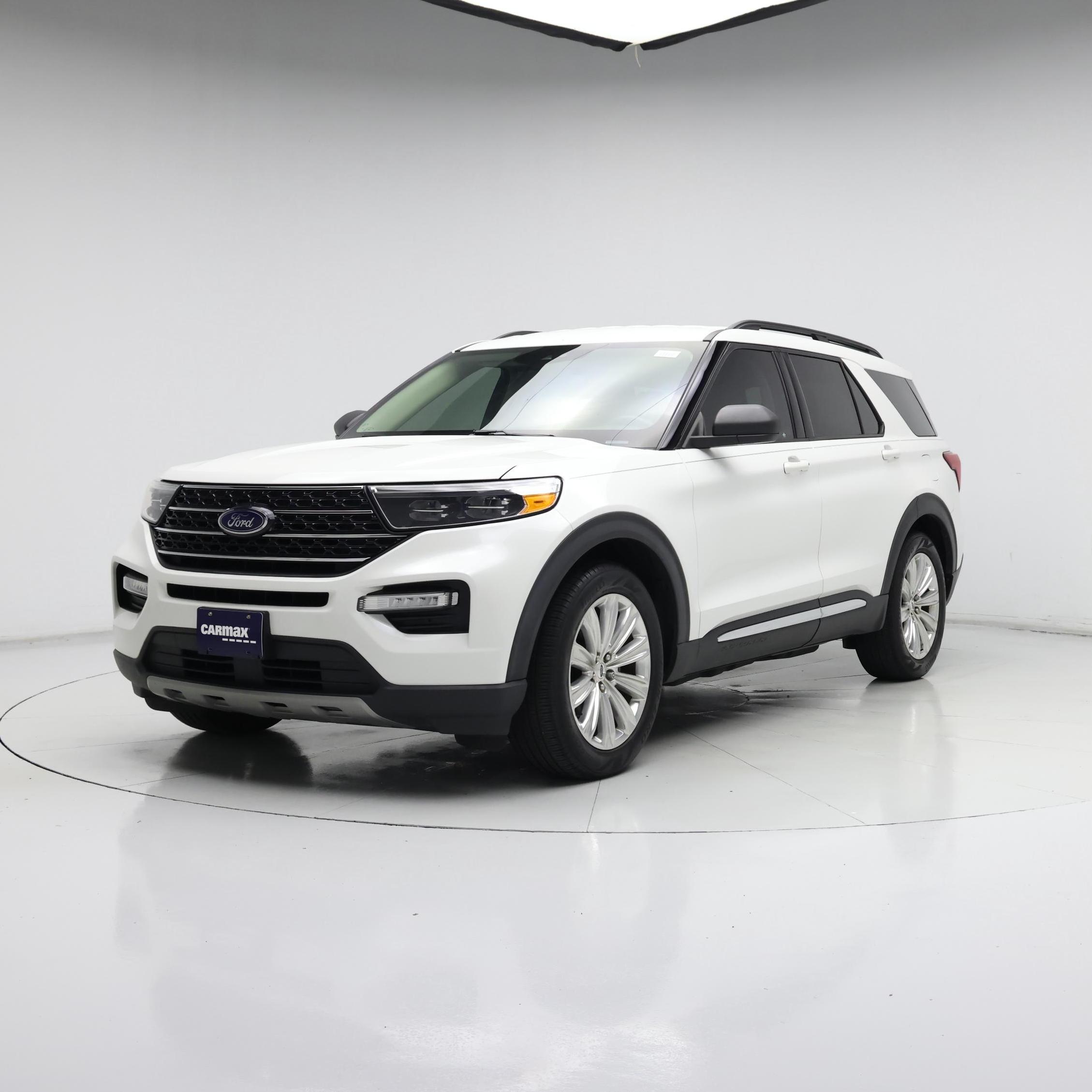 Thumbnail: 2020 Ford Explorer - 4