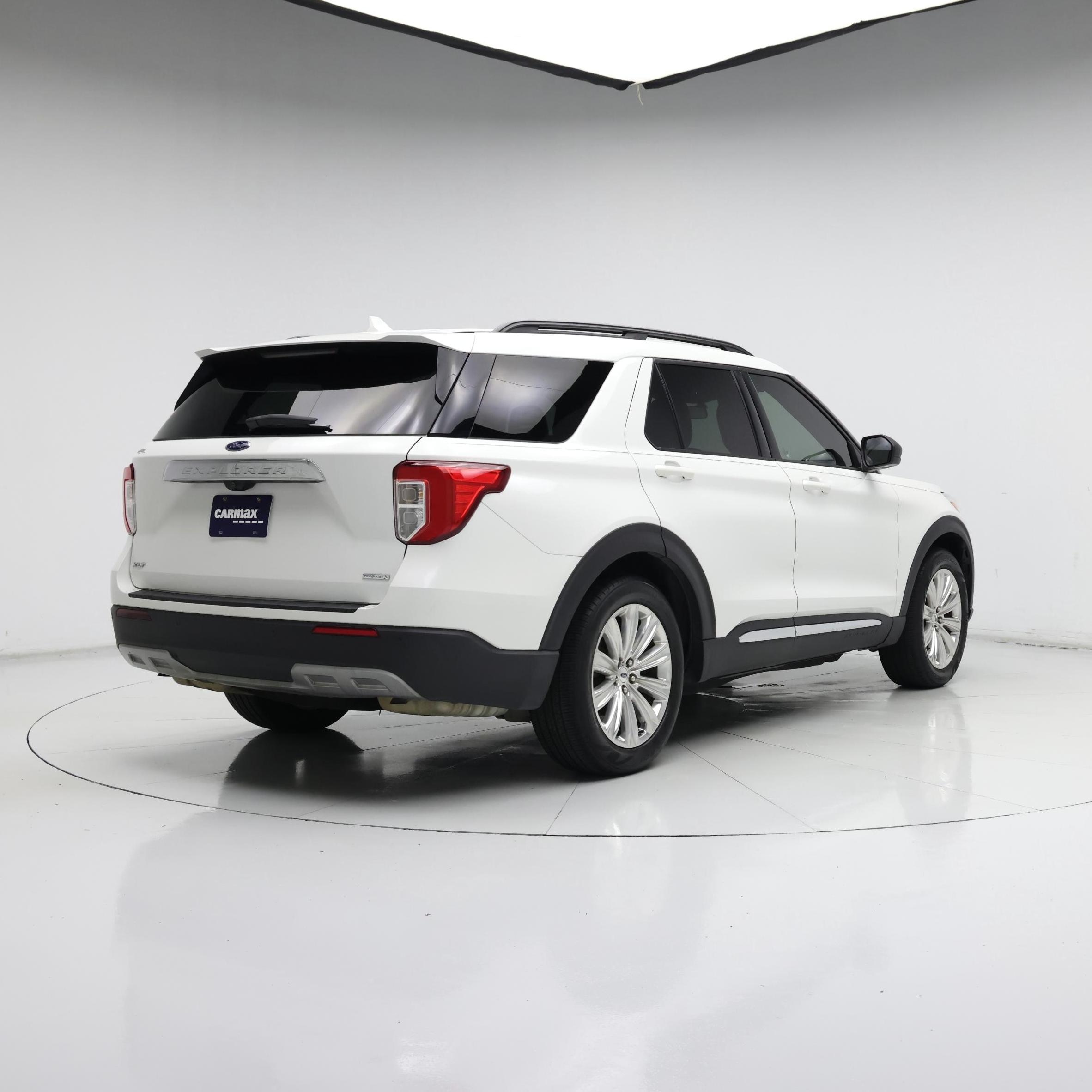 Thumbnail: 2020 Ford Explorer - 8