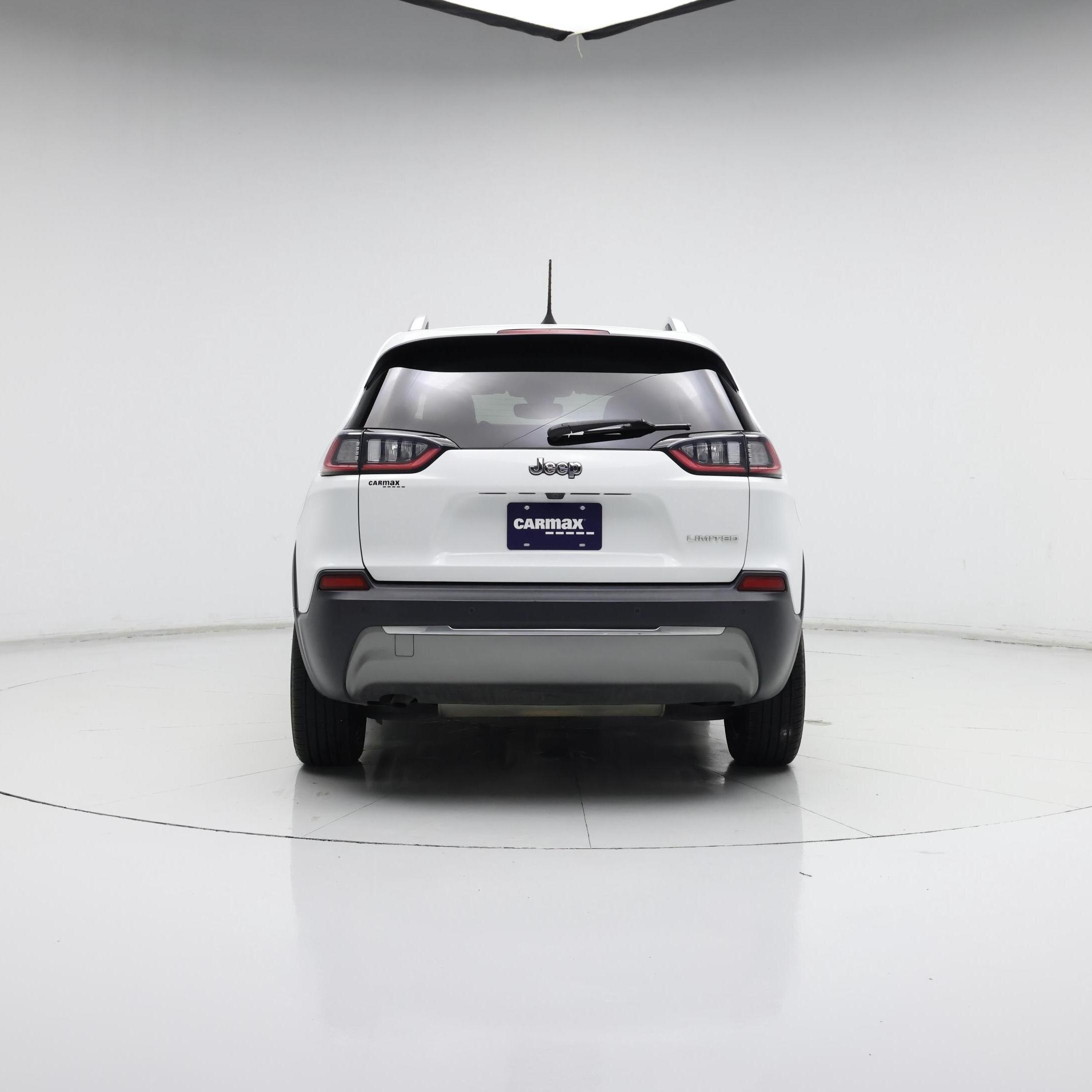 Thumbnail: 2019 Jeep Cherokee - 6