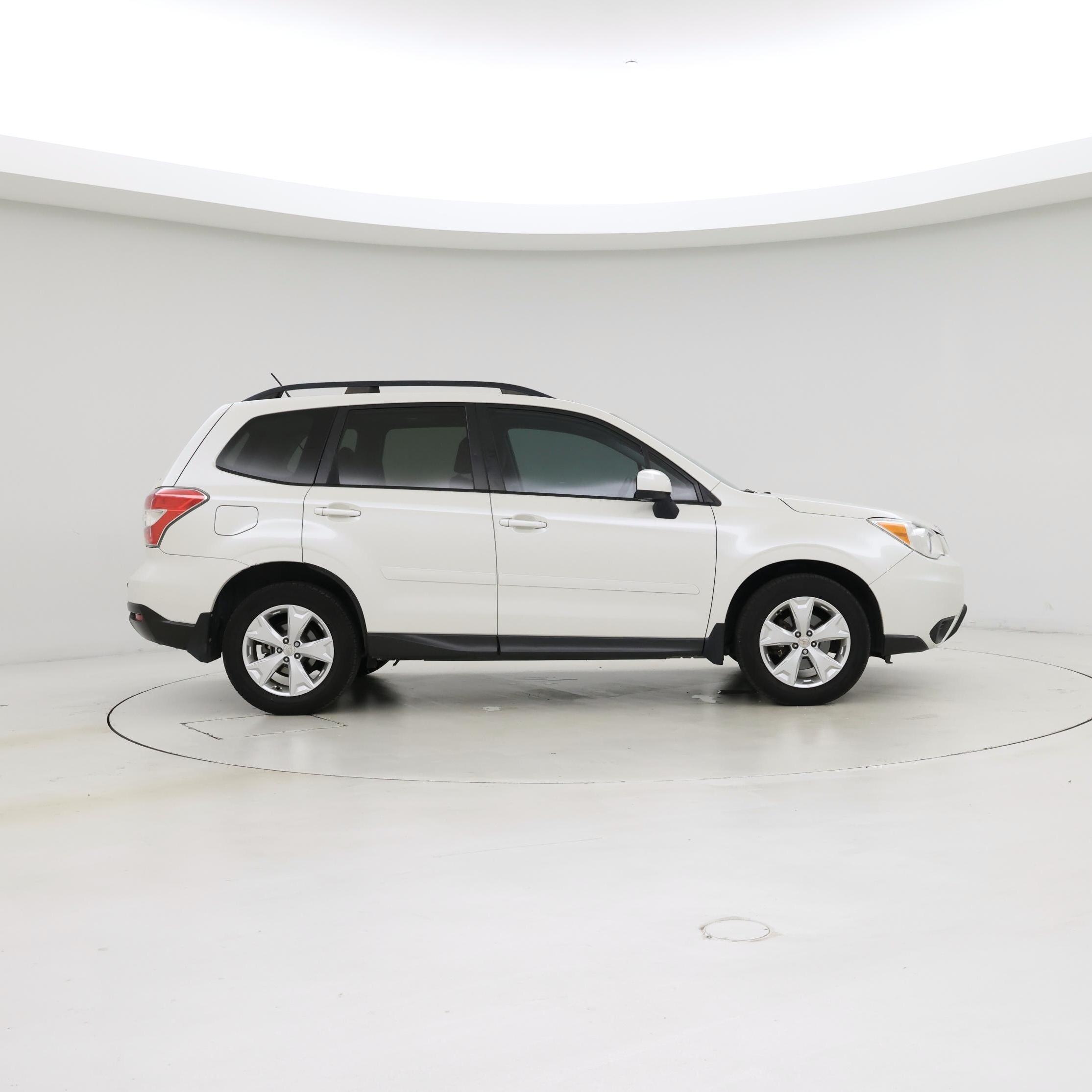 Thumbnail: 2015 Subaru Forester - 7