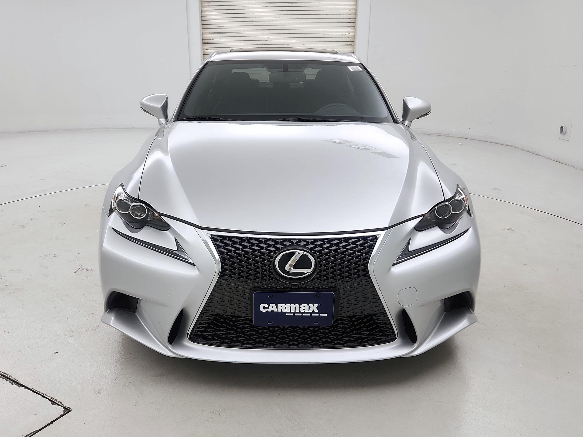 Thumbnail: 2015 Lexus IS - 2
