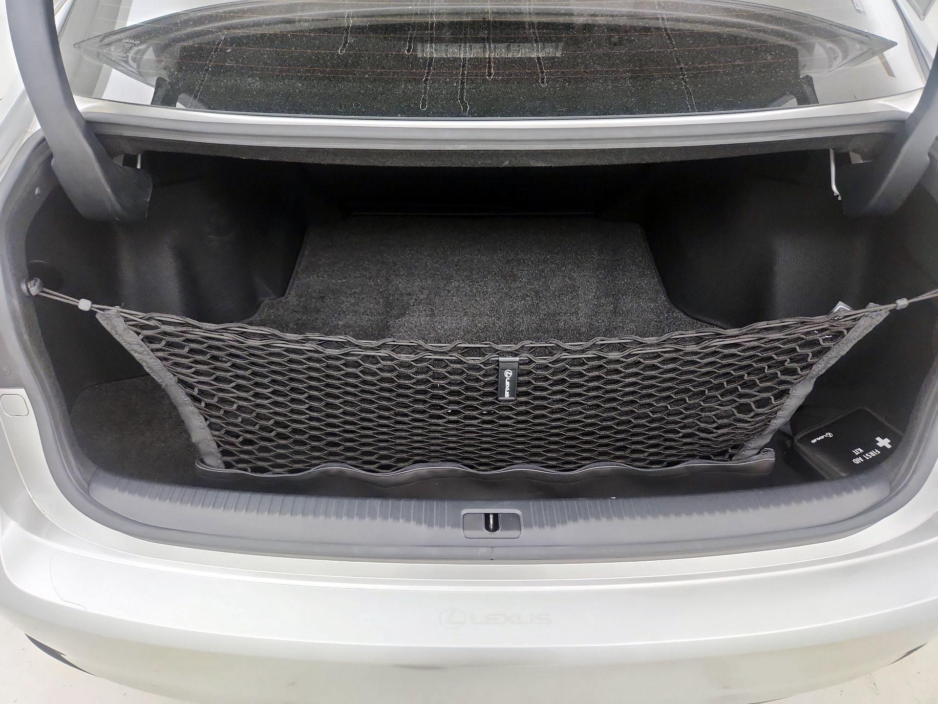 Thumbnail: 2015 Lexus IS - 19
