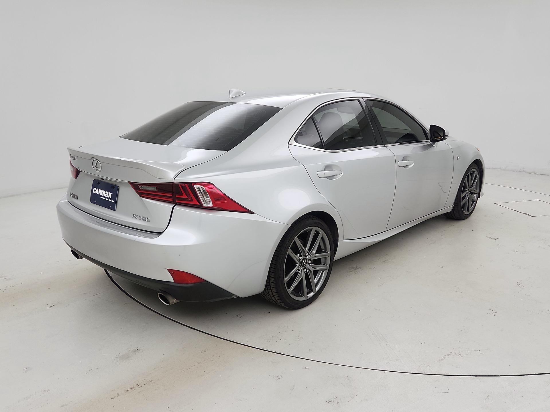 Thumbnail: 2015 Lexus IS - 5