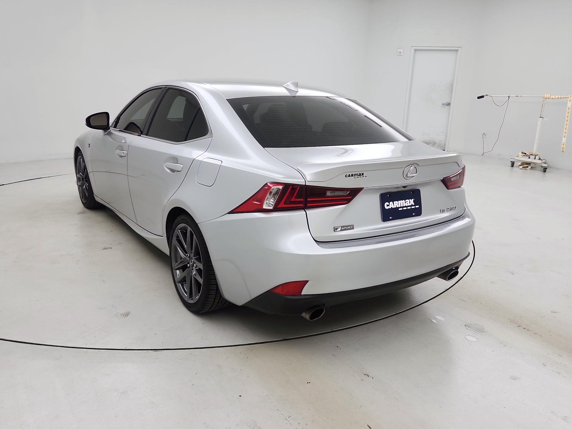 Thumbnail: 2015 Lexus IS - 7